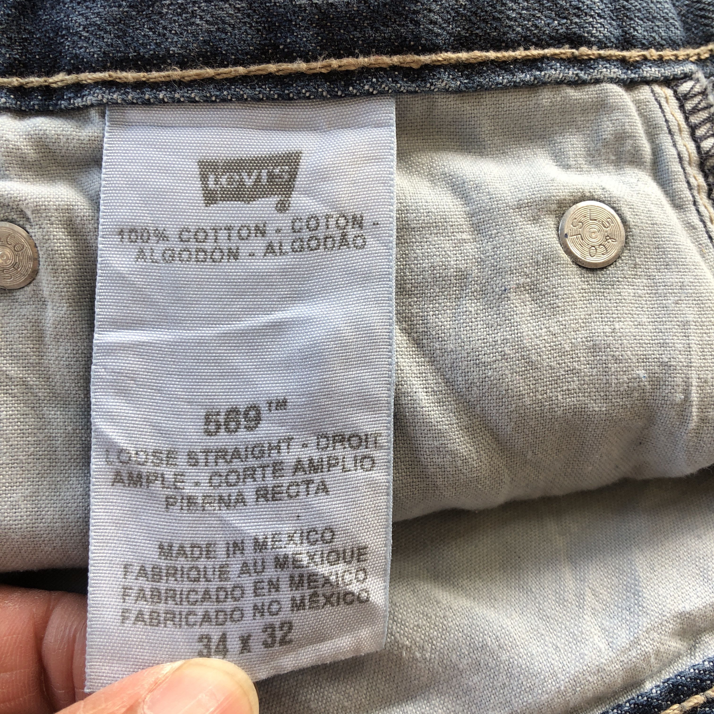 Levi's Vintage Y2K Levis 569 Baggy Jeans Levi's Faded Ripped Denim Size US 36 / EU 52 - 9 Thumbnail