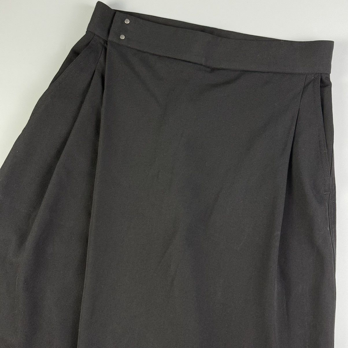 Y's Y’s - S/S24 - Washer Wool Gabardine Tucked Pants Size 27" / US 4 / IT 40 - 3 Thumbnail