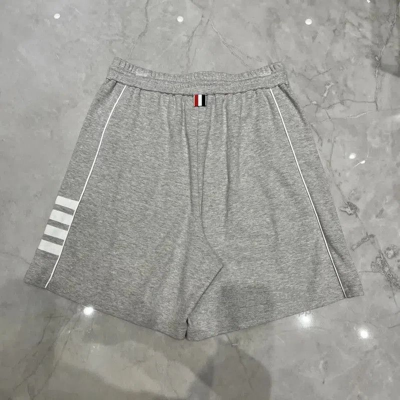 Thom Browne Thom Browne Men's Gray Cotton Stripe Shorts . Size US 34 / EU 50 - 2 Thumbnail