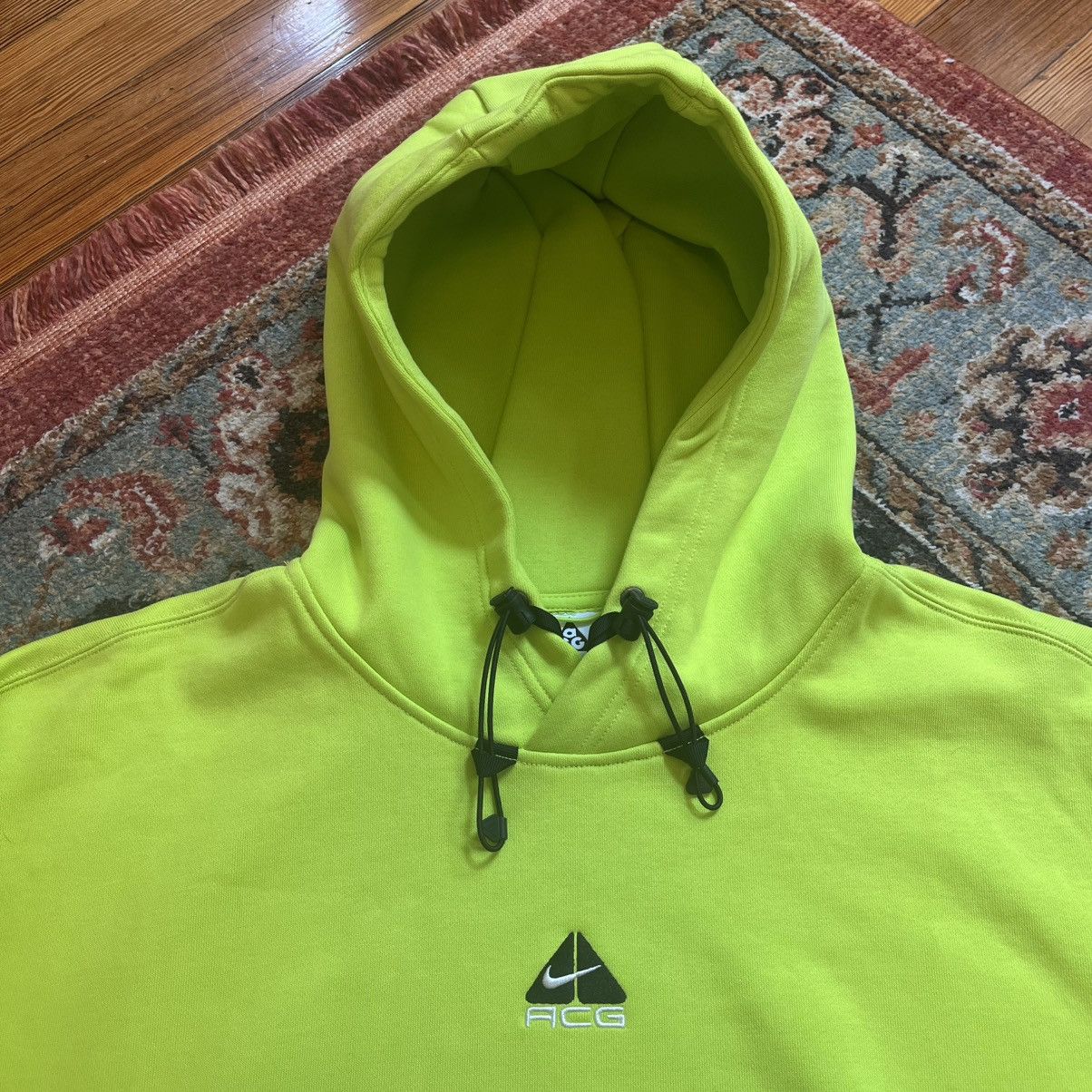 Nike ACG Nike ACG Therma Fit Neon Volt Large Hoodie Sweatshirt VNDS Size US L / EU 52-54 / 3 - 2 Thumbnail