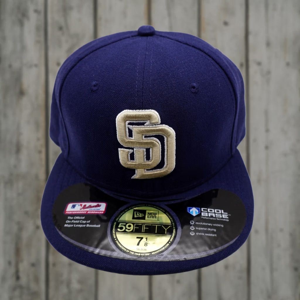 New Era New Era San Diego Padres MLB 59FIFTY Fitted Hat Mens 7 1/8 Navy Cap Size ONE SIZE - 1 Thumbnail
