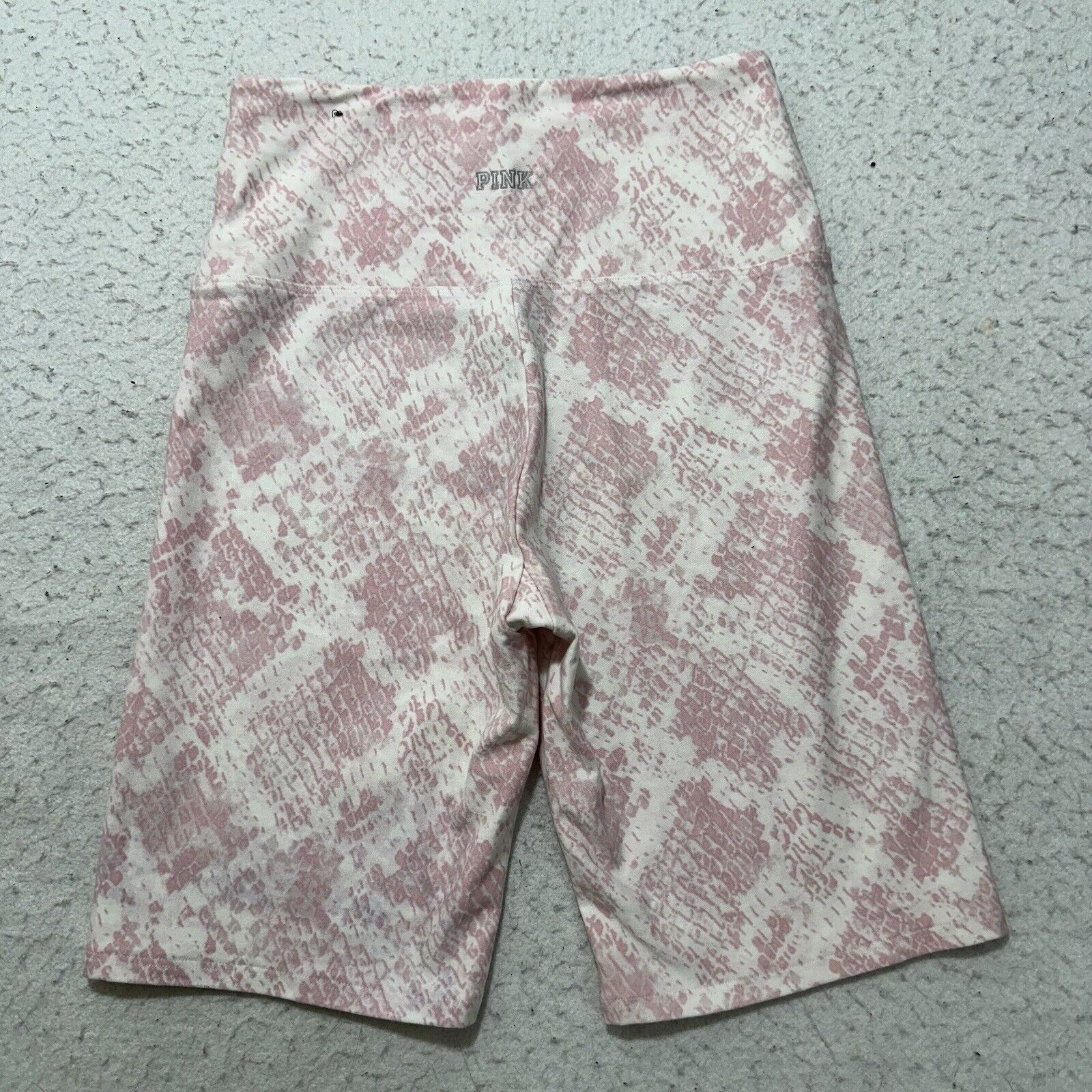 Victoria's Secret Victoria's Secret PINK Yoga Small High Rise Biker Shorts Size 28" / US 6 / IT 42 - 7 Thumbnail