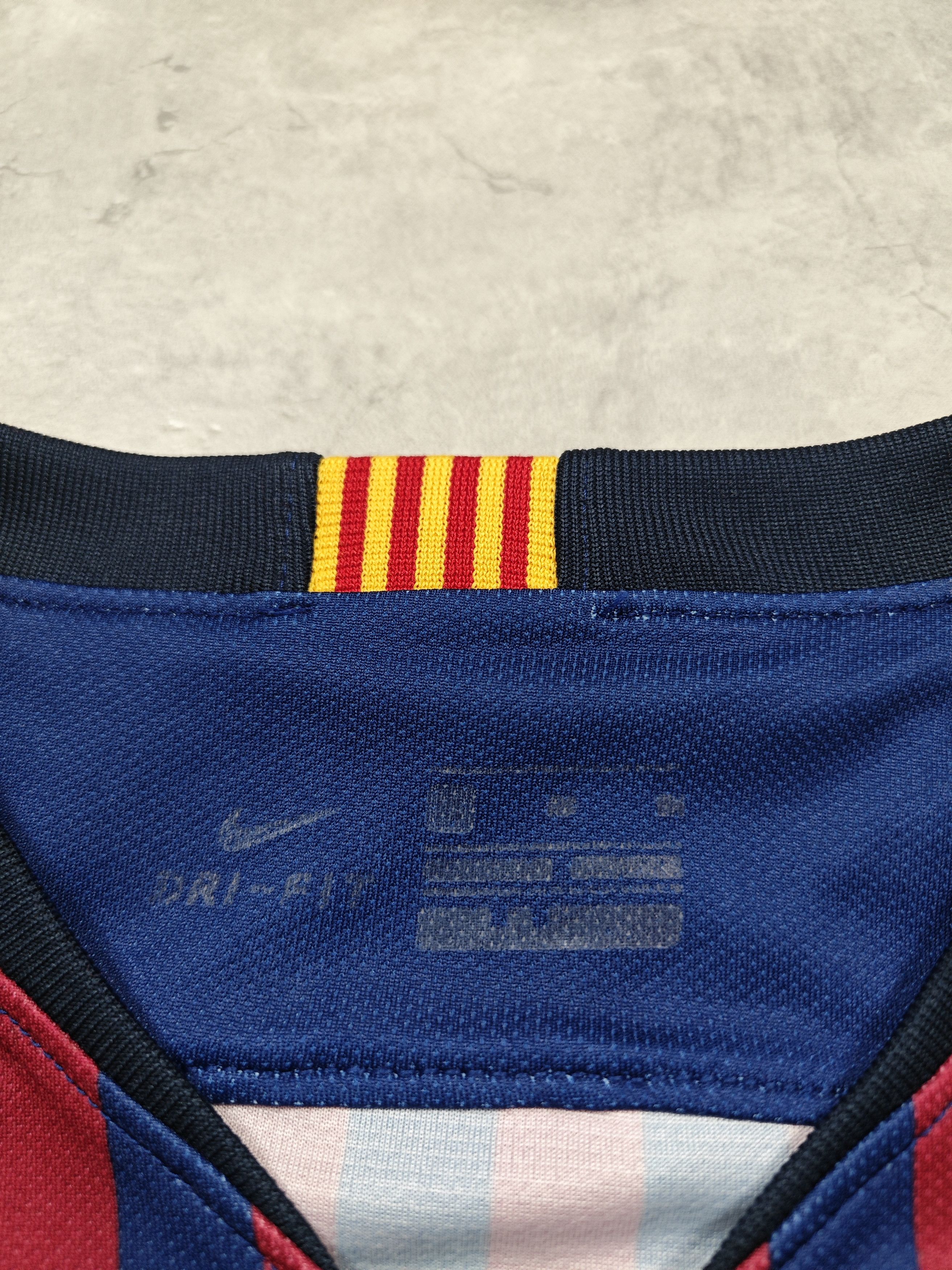 Nike Barcelona Size US XS / EU 42 / 0 - 6 Thumbnail