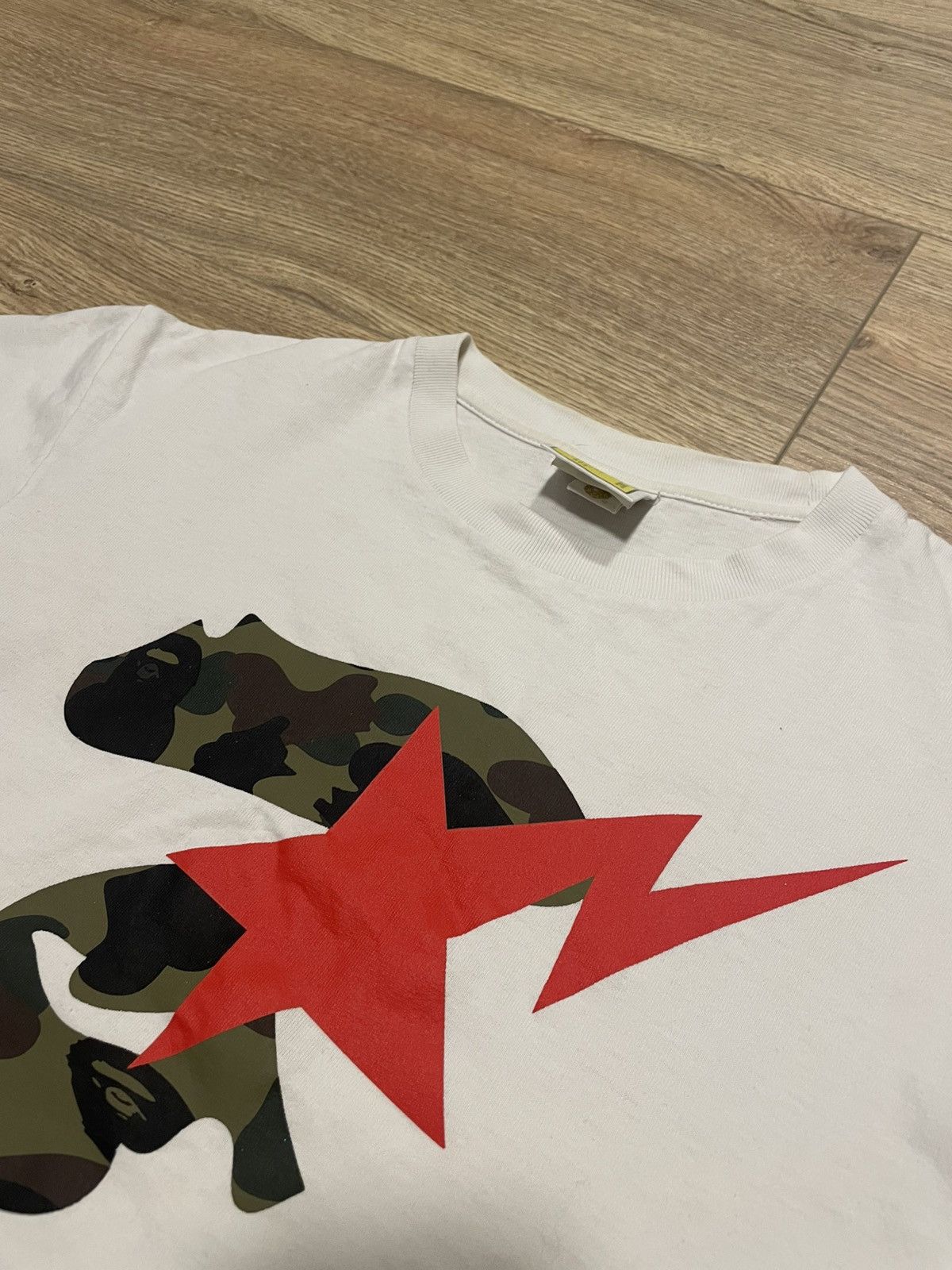 Bape Bape Sta By Bathing Ape White 1st Camo T-Shirt Size US M / EU 48-50 / 2 - 9 Thumbnail