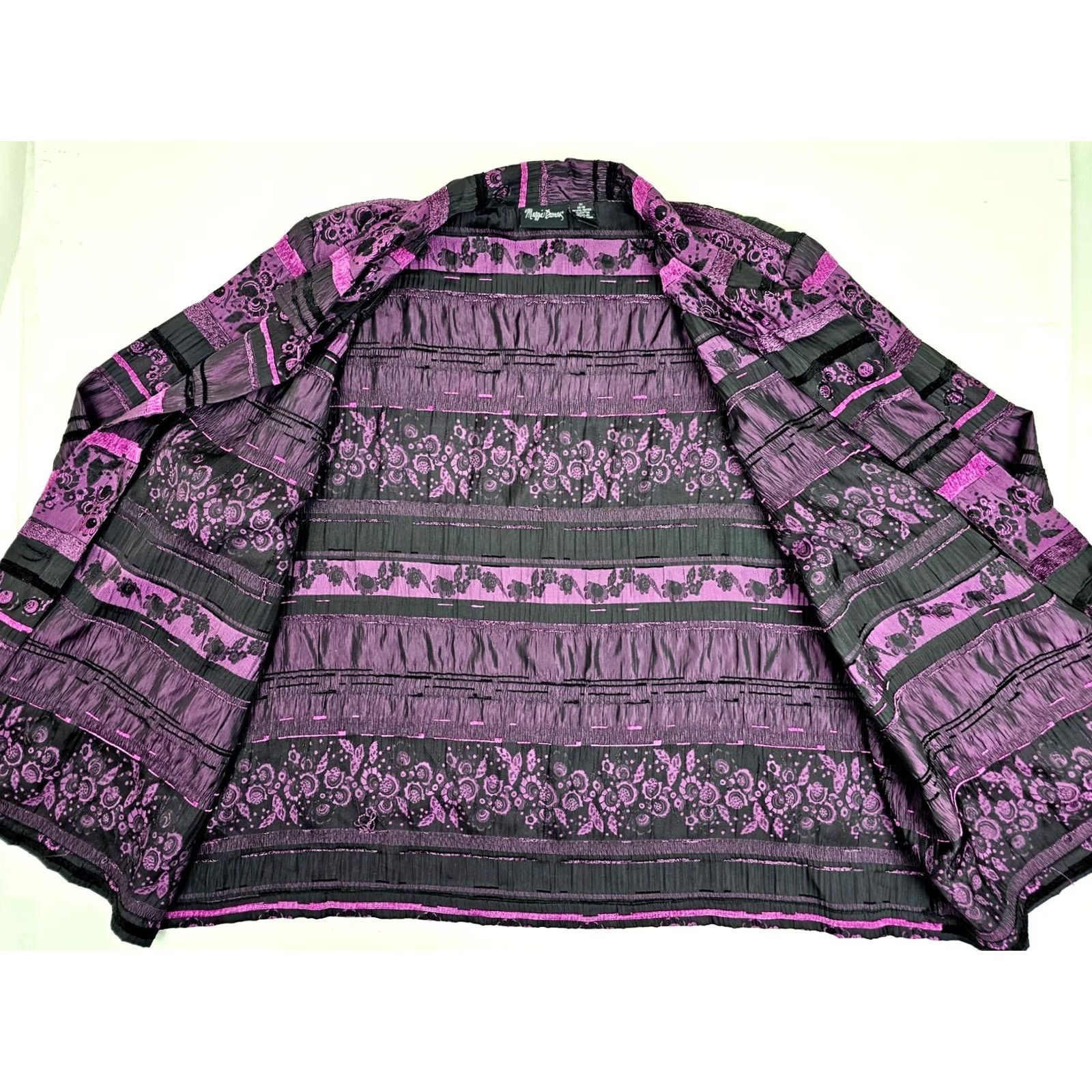 Vintage Maggie Barnes Tunic Shirt Women 3X Plus - Purple Black Floral Metallic Mock Neck Long Sleeve Shirt Womens Size XXL / US 16-18 / IT 52-54 - 4 Thumbnail