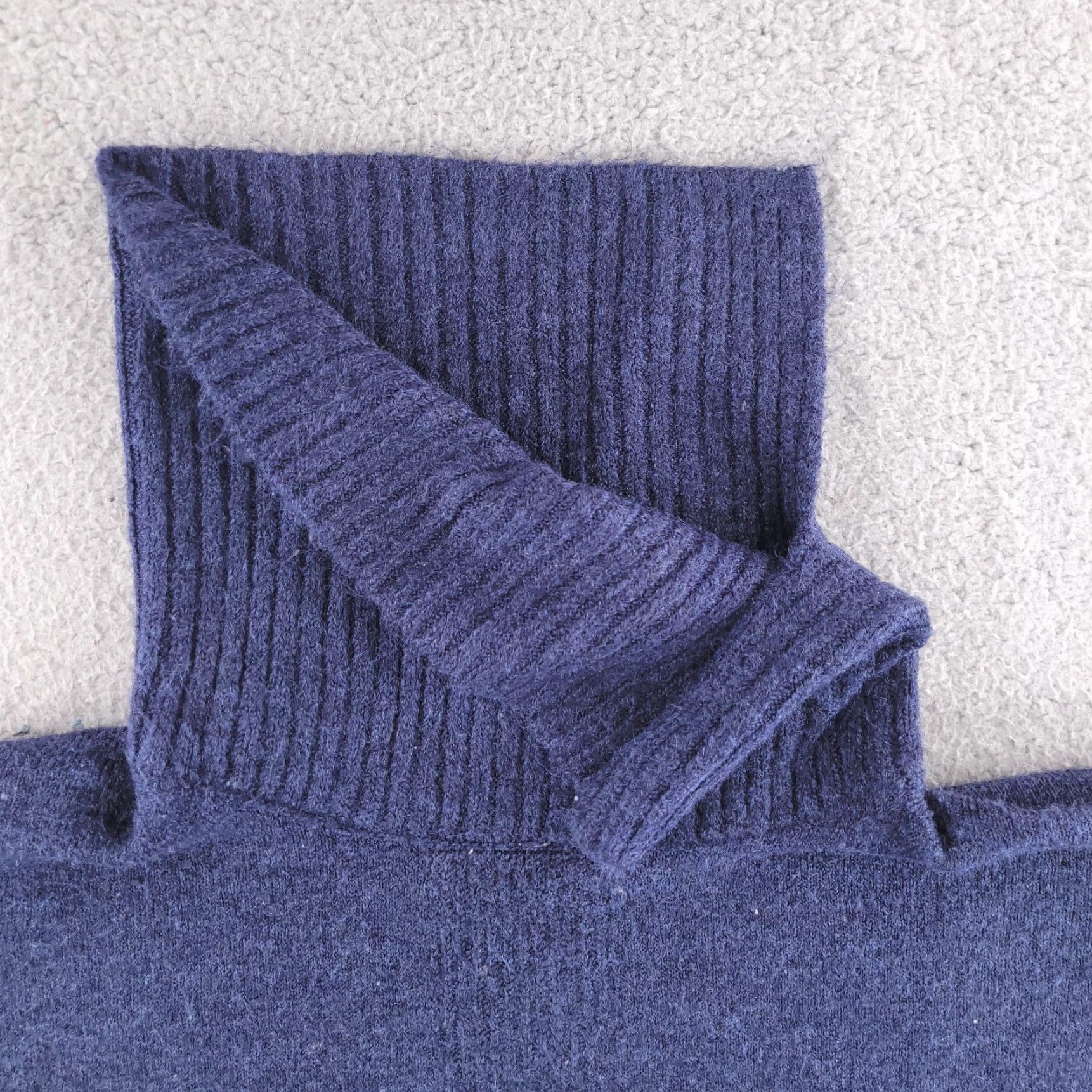 Banana Republic Banana Republic Sweater Womens Medium Blue Turtleneck Stretch Knit Size M / US 6-8 / IT 42-44 - 3 Thumbnail