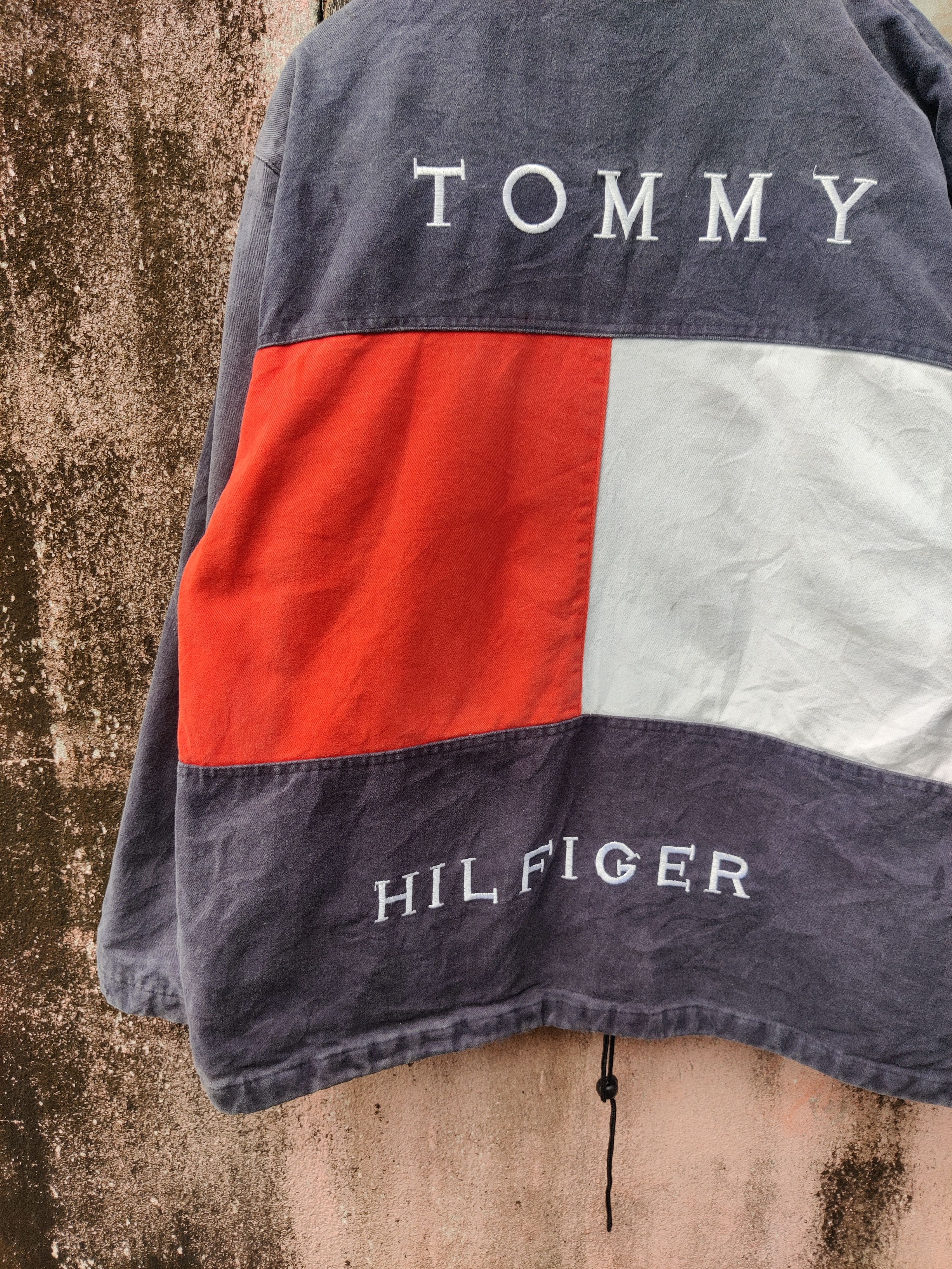 Tommy Hilfiger Vintage Distressed Rare Tommy Hilfiger Spell Out Jacket Size US M / EU 48-50 / 2 - 5 Thumbnail
