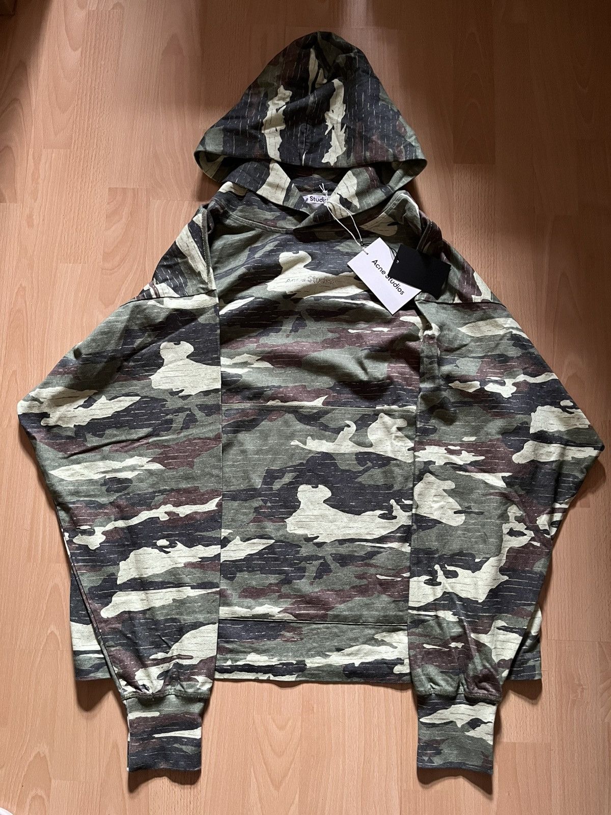Acne Studios Acne studios green gem stone camouflage camo Hoodie size M Size US M / EU 48-50 / 2 - 1 Thumbnail