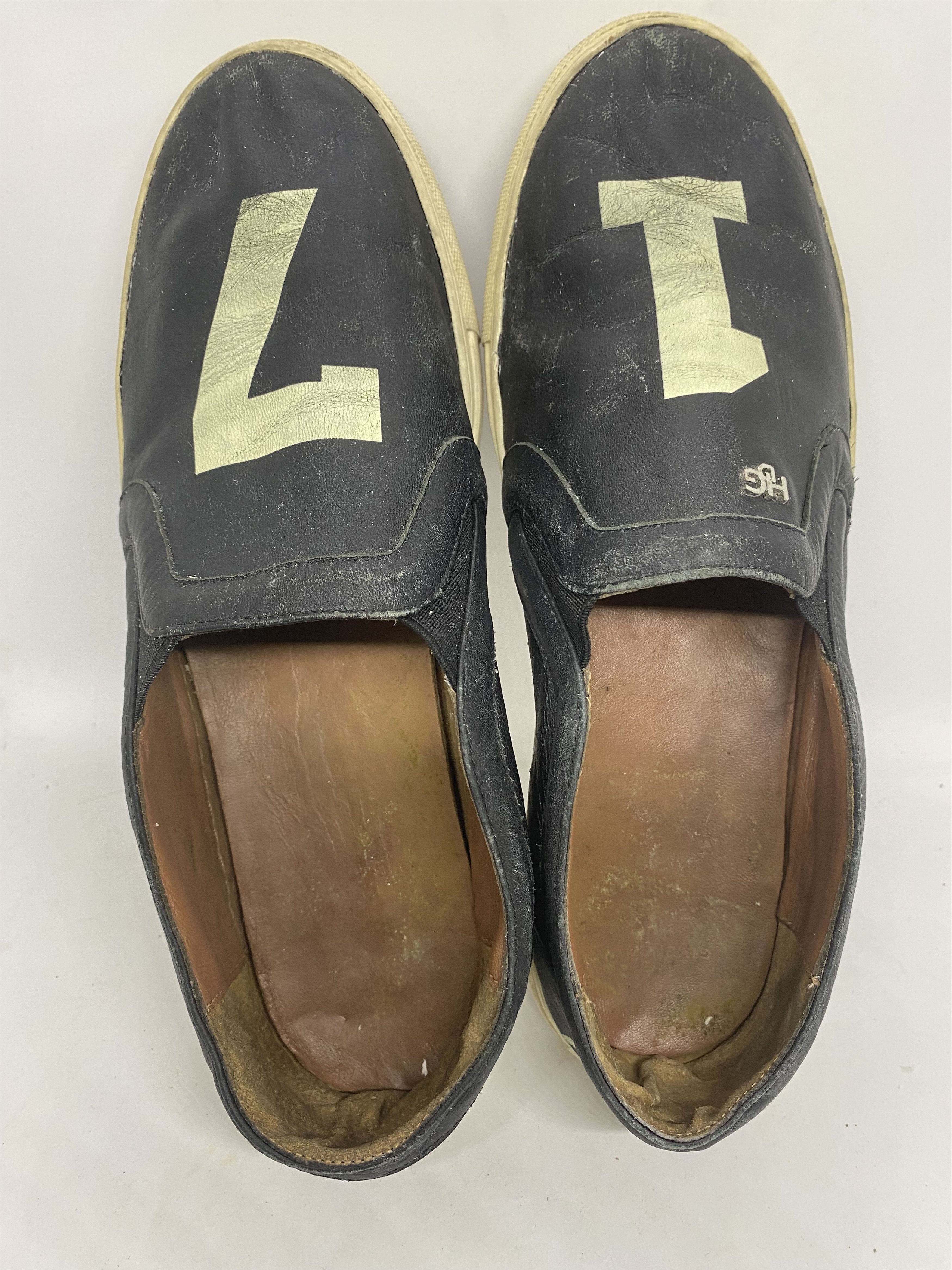 Givenchy Givenchy pervert 17 slip on sneakers Size US 7 / EU 40 - 8 Thumbnail