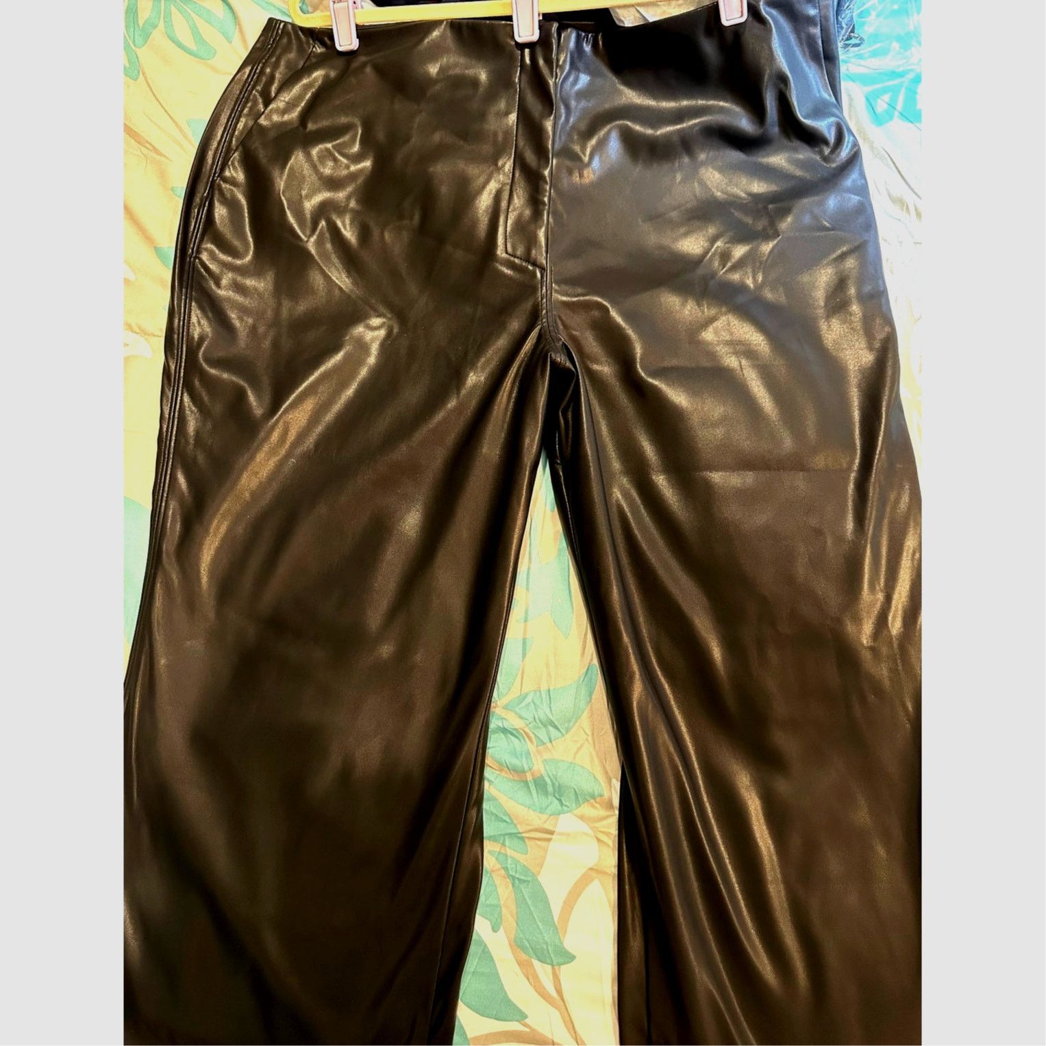 Tanya Taylor Tanya Taylor Adler Faux Leather Pants Bottom Slits Black 18 Size 40" / US 18 - 7 Thumbnail