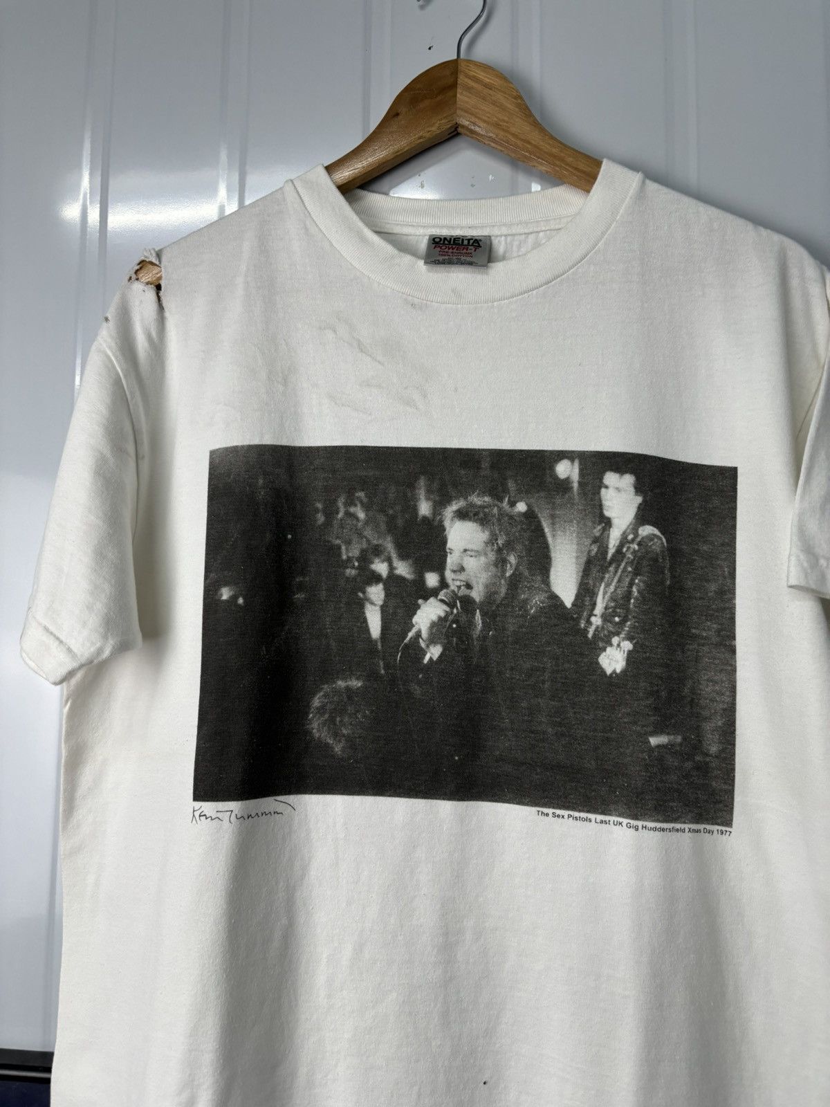 Band Tees × Vintage VERY RARE! Vintage 1977 Sex Pistol Phototee Last Gig Size US L / EU 52-54 / 3 - 5 Thumbnail