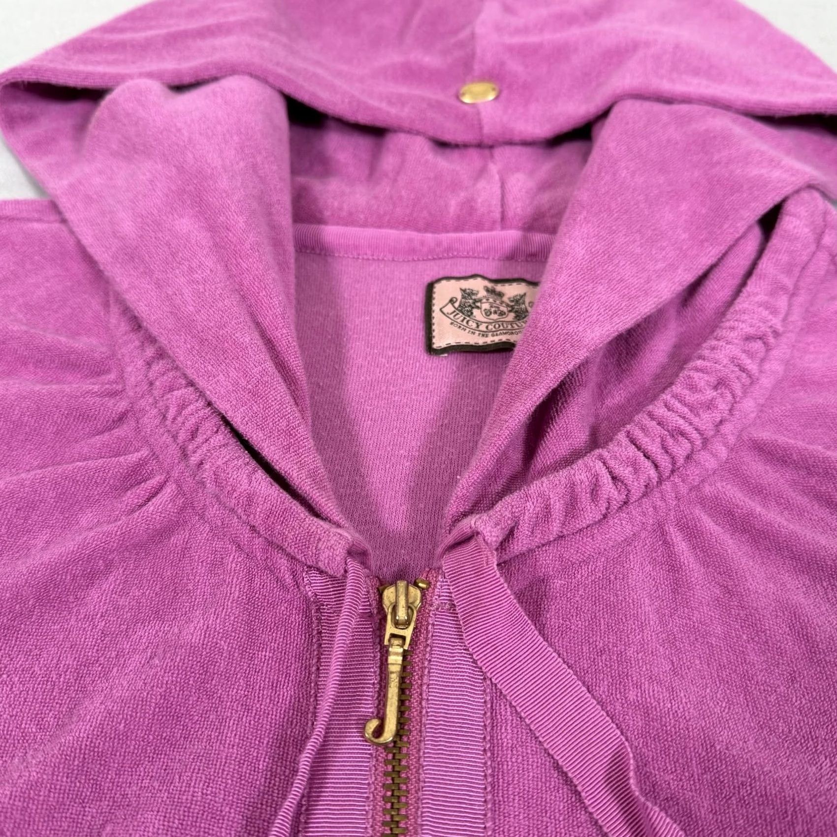 Juicy Couture Juicy Couture Hoodie Womens XL Purple Velour Full Zip Hooded Pocket 90s Shirt (Casual, Activewear) Size XL / US 12-14 / IT 48-50 - 5 Thumbnail
