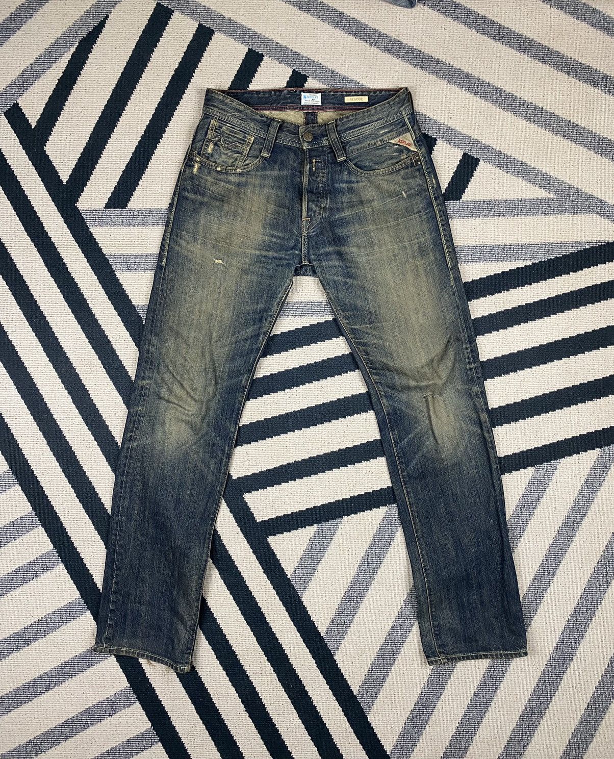 Replay × Vintage Vintage Replay Dirty Distressed Jeans Size US 29 - 2 Thumbnail