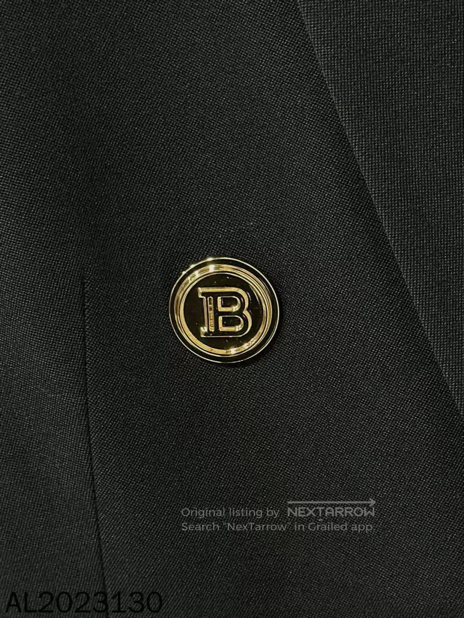 Balmain Balmain Gold Button Blazer. Size XXS / US 00 / IT 34 - 3 Thumbnail