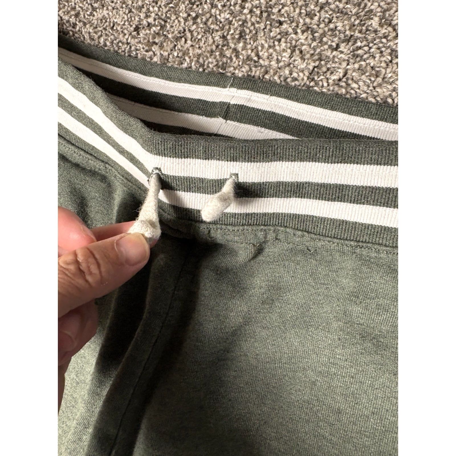 Chubbies Chubbies Jogger Sweatpants Men XL Green Waist Tapered Drawstring Pockets Regular Size US 36 / EU 52 - 5 Thumbnail