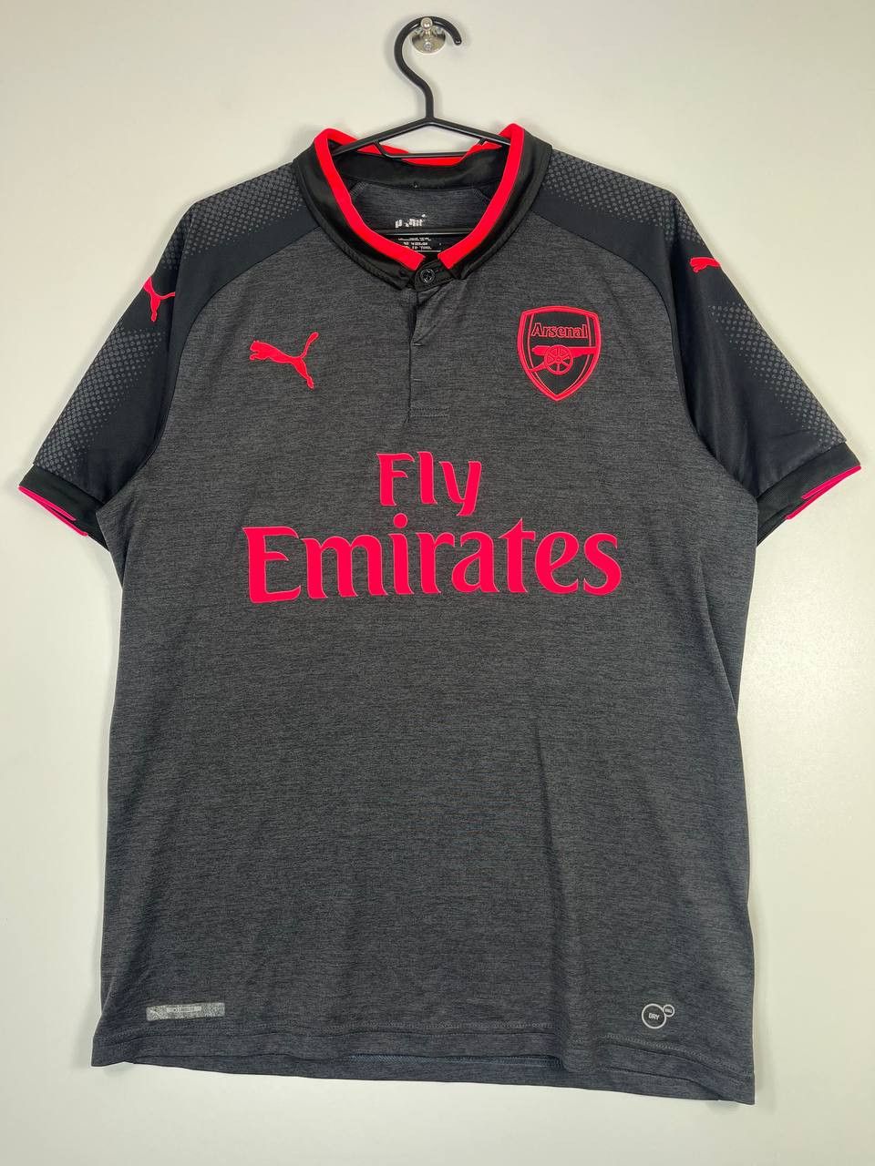 Puma Arsenal 2017 2018 Away Football Shirt Puma Mens Size M Size US M / EU 48-50 / 2 - 1 Thumbnail
