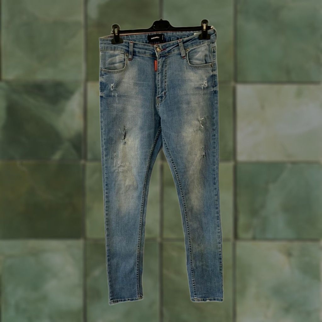 Dsquared2 Dsquared2 Jeans Mens 37x30 Skinny Distressed Light Wash Made Italy D2 Stained#P5 Size US 36 / EU 52 - 1 Thumbnail