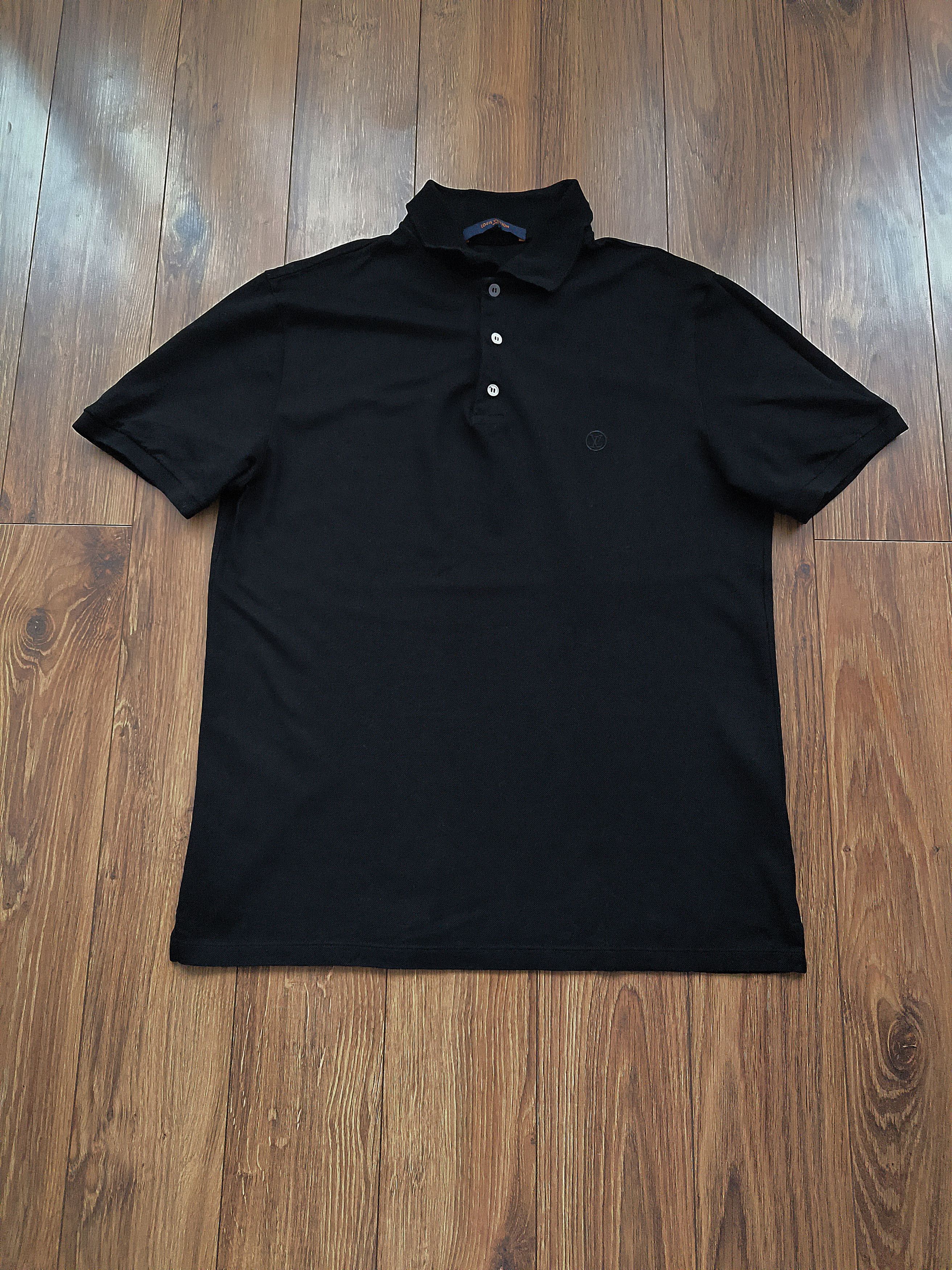 Louis Vuitton LV Black Polo Shirt, size L, very good condition Size US L / EU 52-54 / 3 - 1 Thumbnail