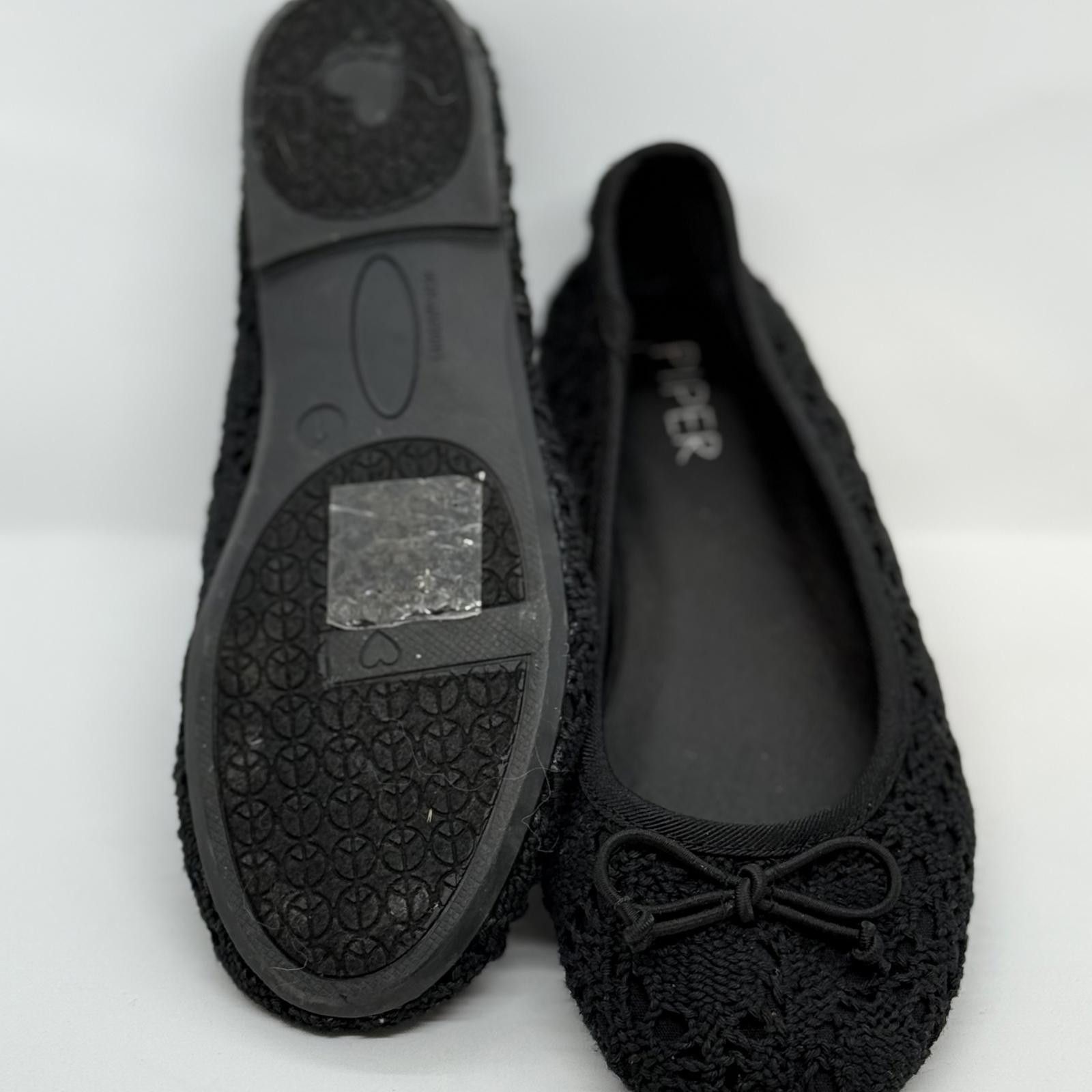 Pierre Balmain Piper Girls Black Crochet Ballet Flats Size 1 Size US 4 / IT 34 - 2 Thumbnail