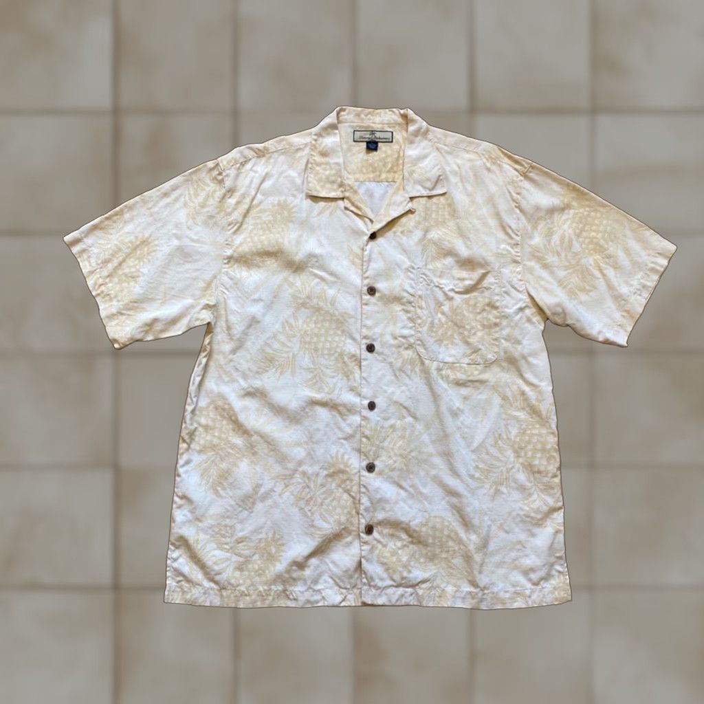 Tommy Bahama VINTAGE Tommy Bahama Relax Silk Camp Shirt Pineapples Size L mens Cream Size US L / EU 52-54 / 3 - 1 Thumbnail