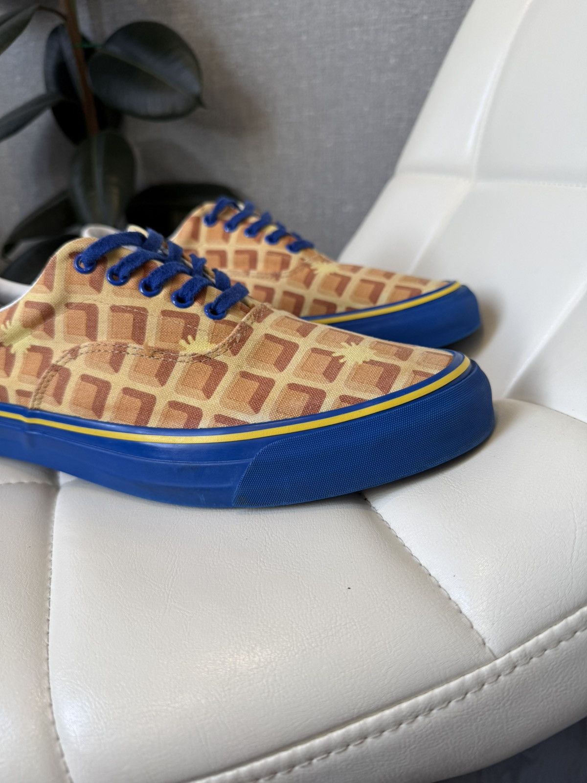 Billionaire Boys Club Billionaire Boys Club Icecream Waffle Sneakers Japan BBC Size US 11 / EU 44 - 9 Thumbnail