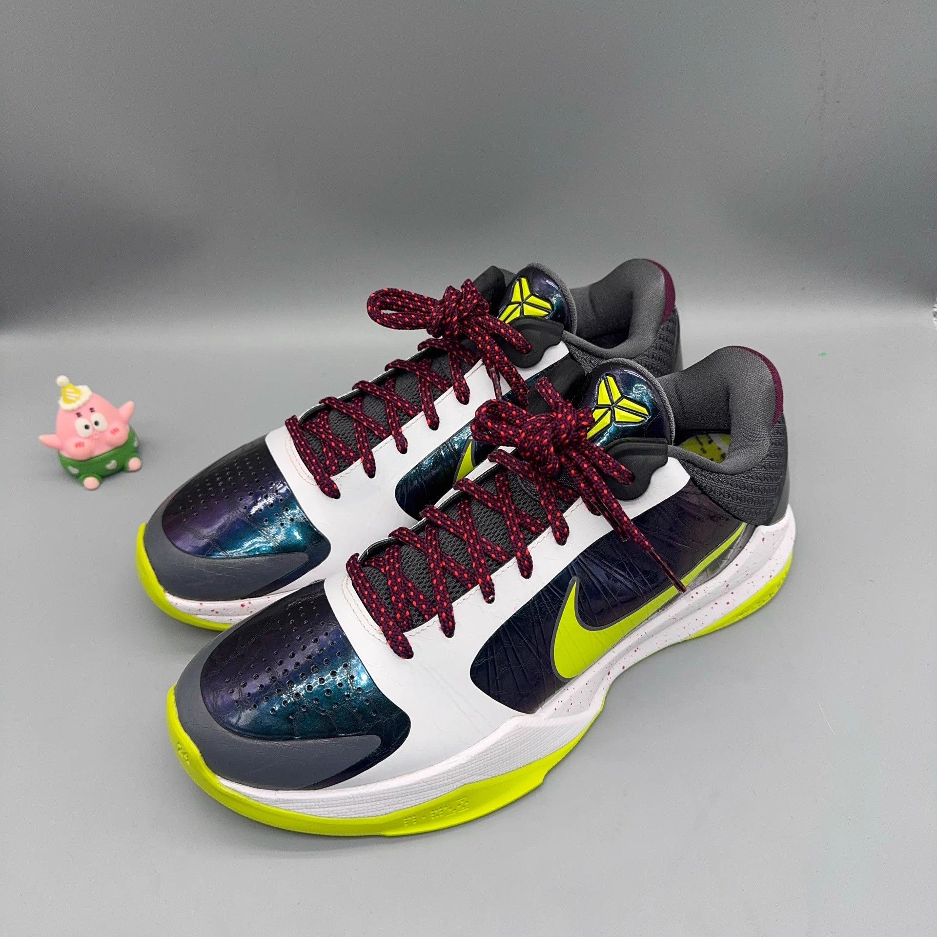Nike Nike Kobe 5 'Clown' Black/White US42 Size US 9 / EU 42 - 1 Thumbnail