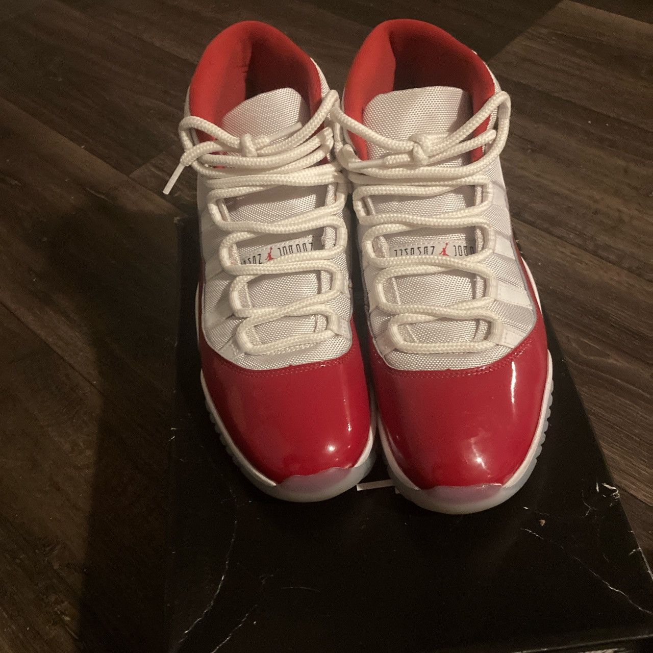 Jordan Brand Jordan 11 Cherry Size US 10.5 / EU 43-44 - 4 Thumbnail