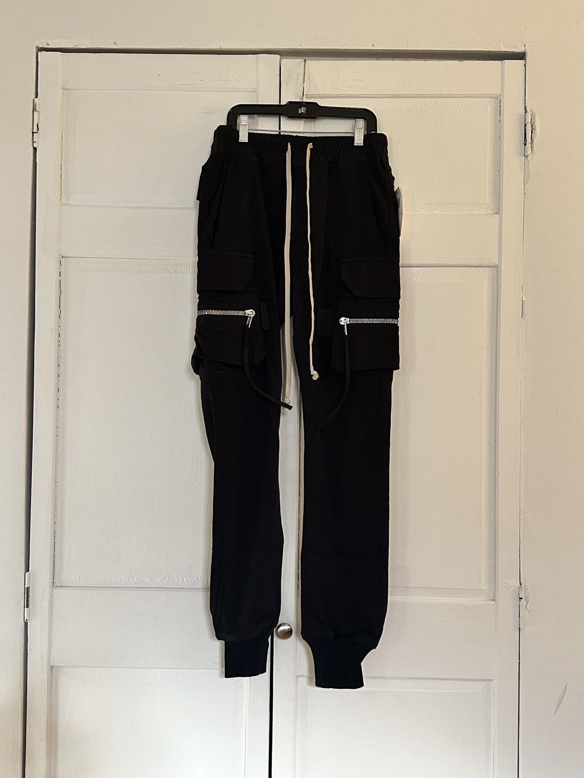 Rick Owens NWT Men’s Rick Owens black cargo joggers size IT 46 Size US 30 / EU 46 - 4 Thumbnail