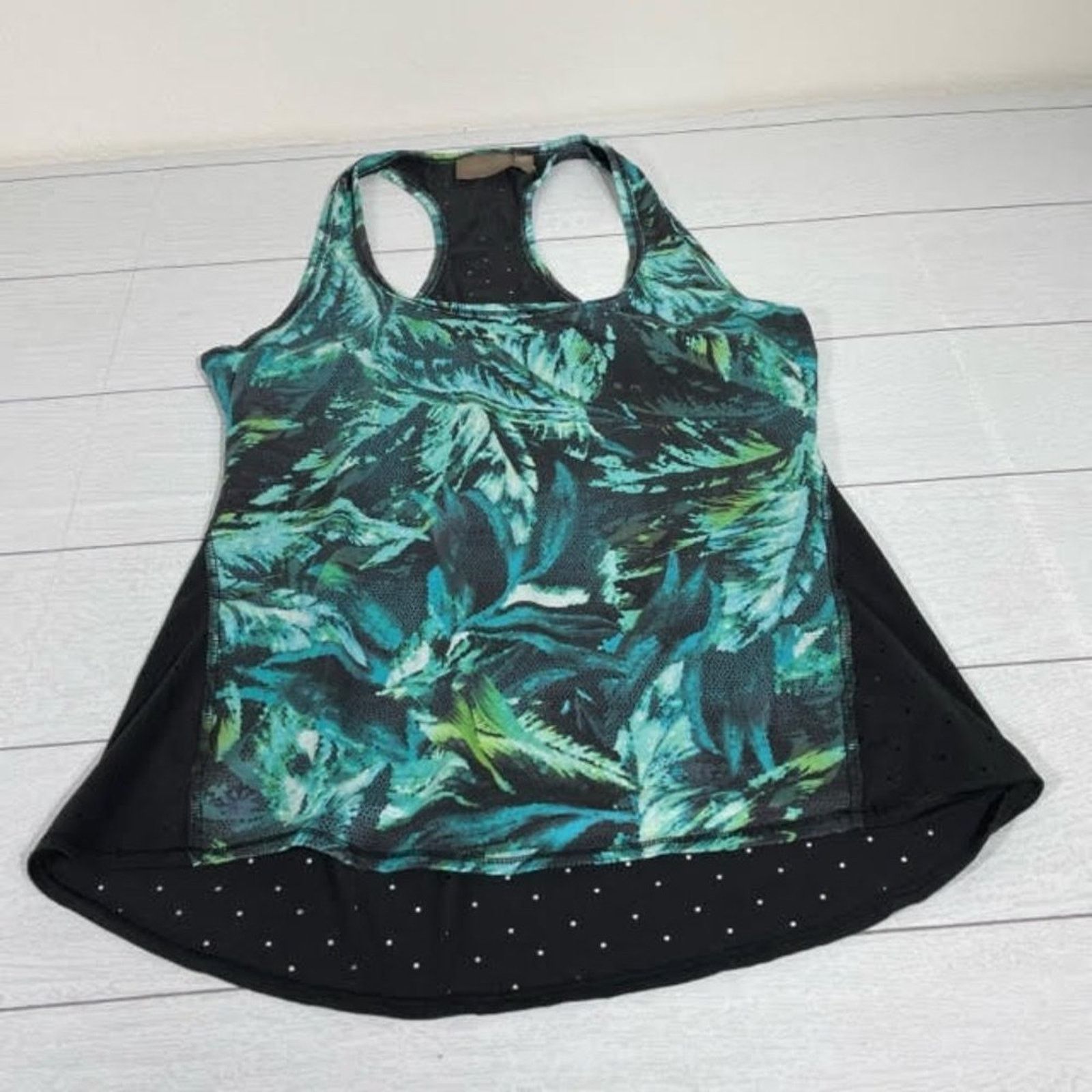 Other Athleta Print Racerback Tank Green and Black XS Size XS / US 0-2 / IT 36-38 - 1 Thumbnail