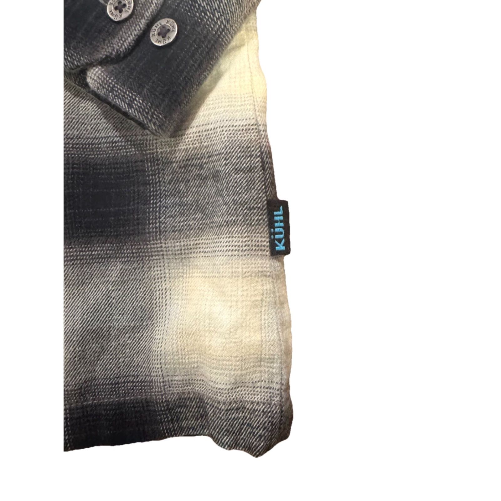 Vintage KUHL Men’s Dillingr Flannel LS Shirt M Black Sand Style 7186 Pockets Easy Care Button-Up Size US M / EU 48-50 / 2 - 7 Thumbnail