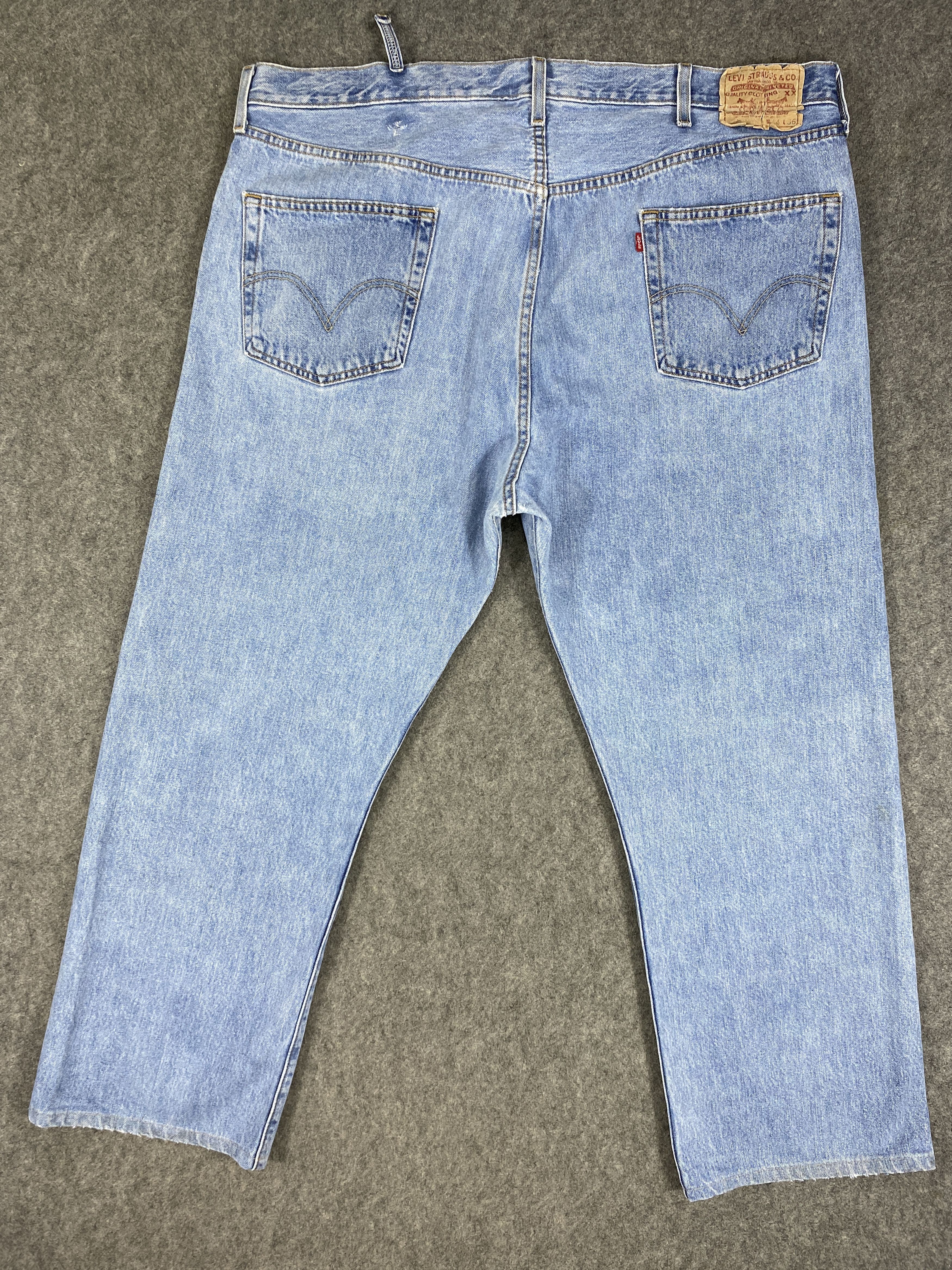 Levi's Blue Vintage Levi's 501 Jeans 44x29.5 Denim -JN2261 Size US 44 / EU 60 - 2 Thumbnail