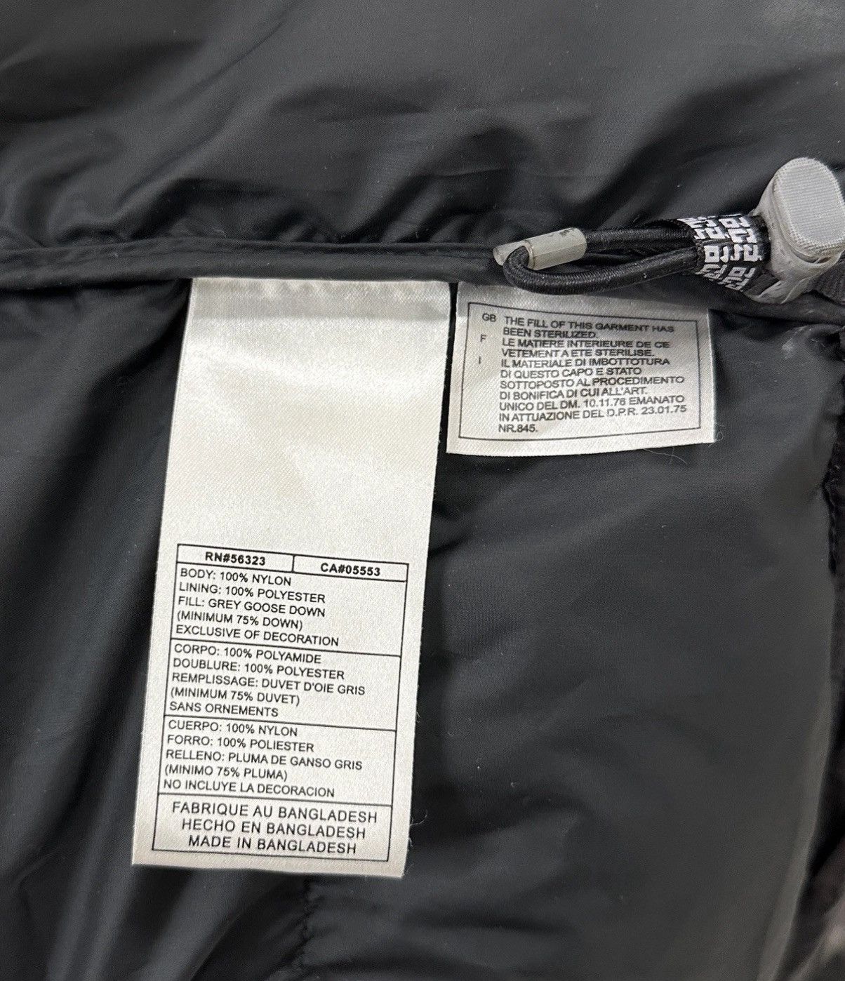Nike ACG Vintage 2000s Nike ACG Layer 3 Down Puffer Vest Womens Size M / US 6-8 / IT 42-44 - 9 Thumbnail