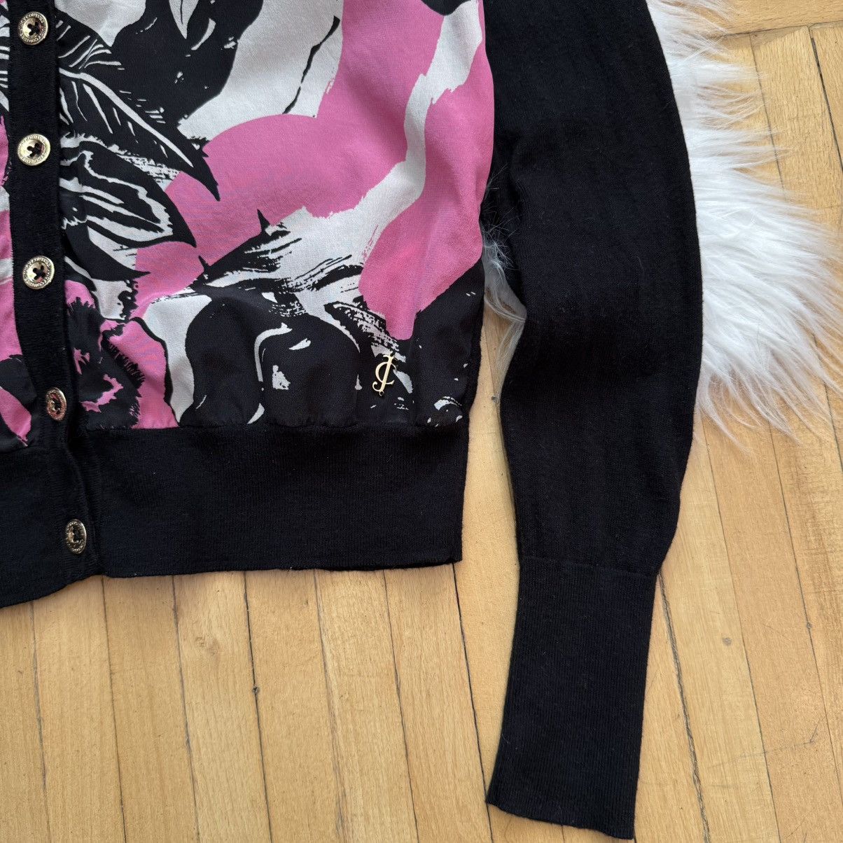 Juicy Couture 📌 Crazy Juicy Couture Black Long Sleeve Flowers Cardigan Size XS / US 0-2 / IT 36-38 - 6 Thumbnail