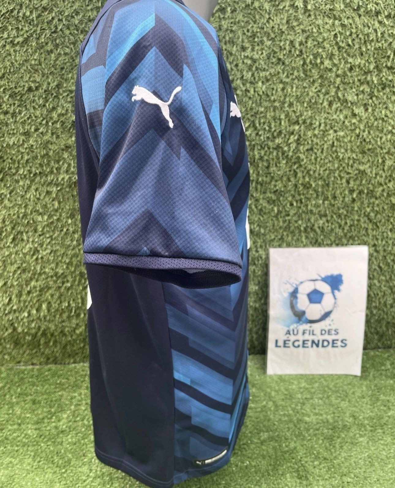 Puma Jersey payet marseille Size US S / EU 44-46 / 1 - 6 Thumbnail