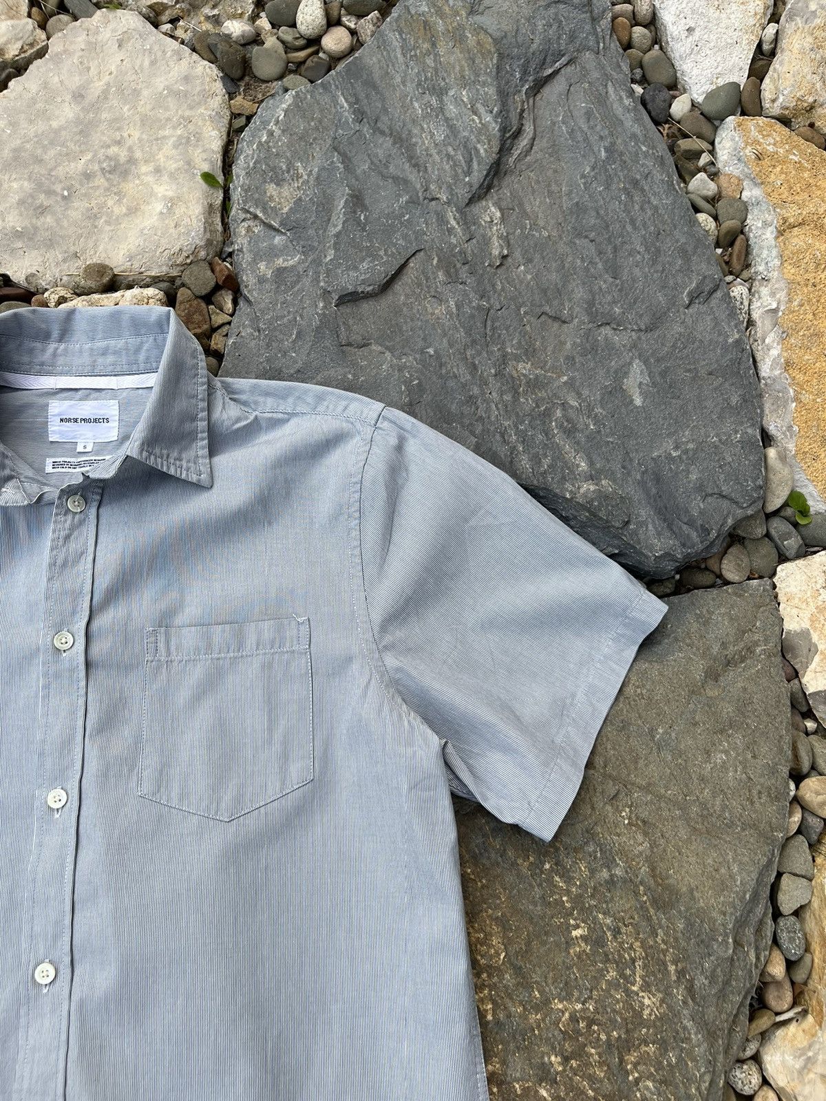 Norse Projects Norse Projects osvald micro stripe ss cotton pocket shirt Size US S / EU 44-46 / 1 - 2 Thumbnail
