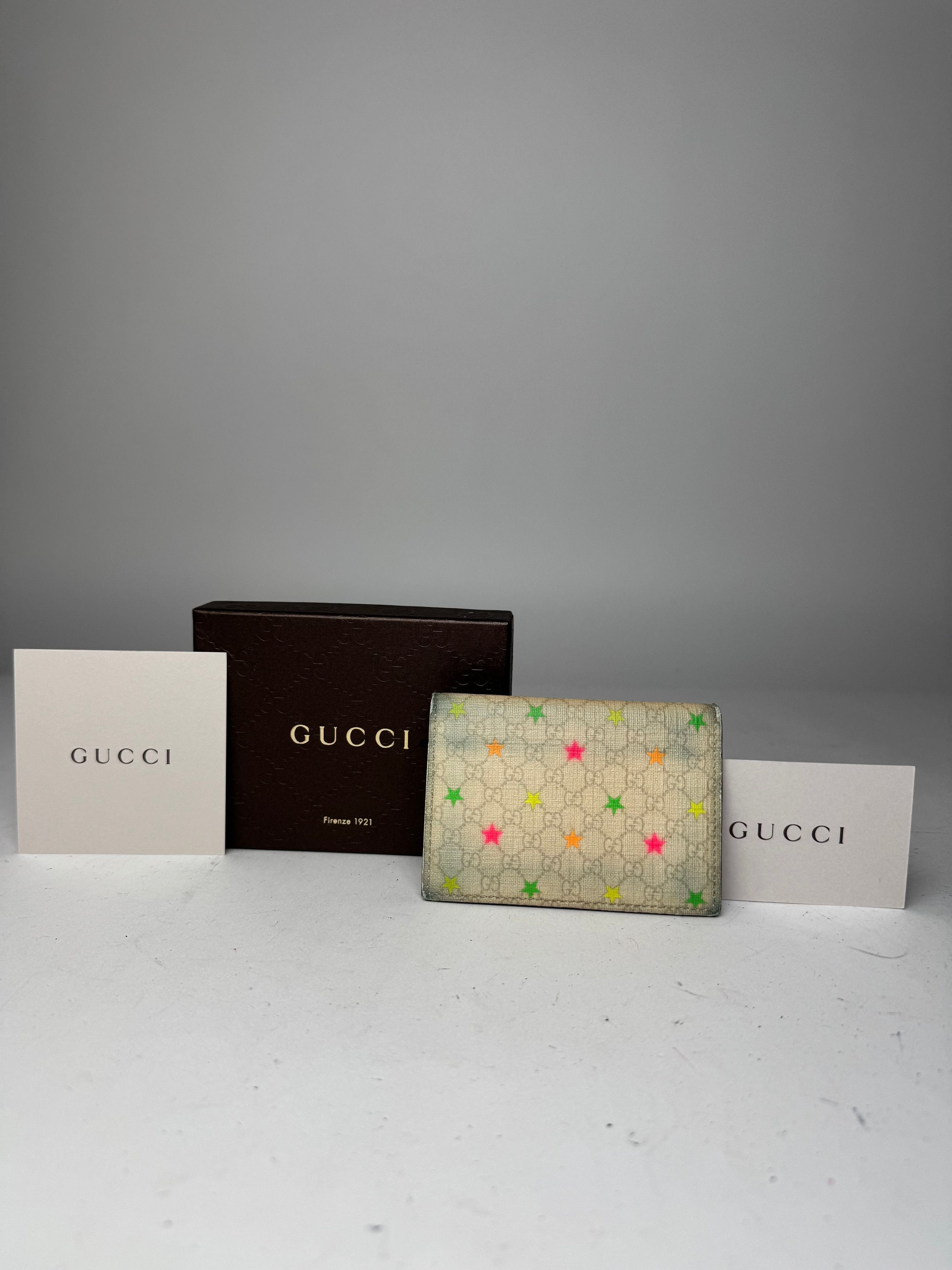 Gucci Vintage Monogram Star Card Holder White Size ONE SIZE - 1 Thumbnail