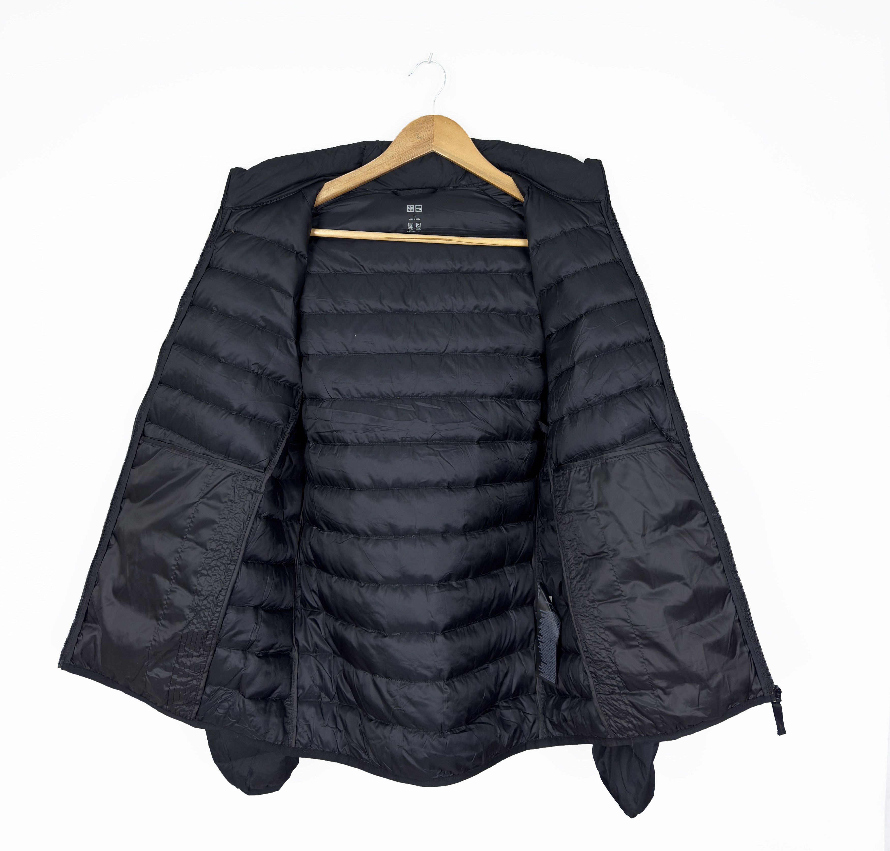 Uniqlo UNIQLO Nylon Ultra Light Puffer Down Black Jacket Size US S / EU 44-46 / 1 - 4 Thumbnail