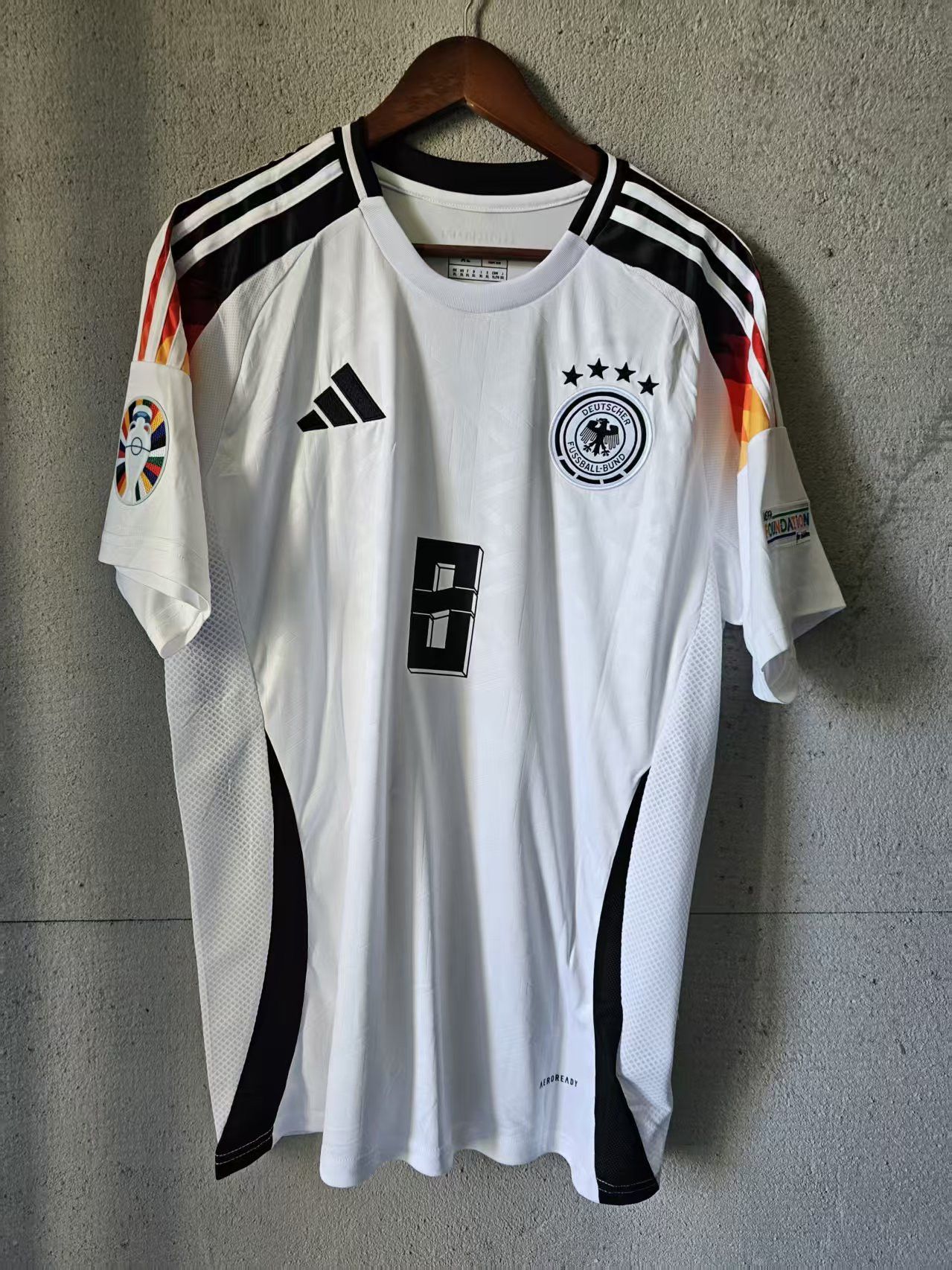 Other 2024 Germany #8 Toni Kroos Jersey Home Size US XL / EU 56 / 4 - 1 Thumbnail