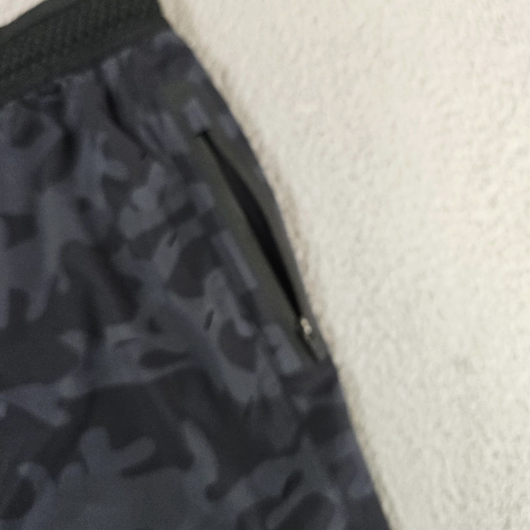 Ten Thousand Ten Thousand Session Short Mens 2XL Gray Camouflage 7in Inseam Zip Pocket Running Gym Training Athletic Short Size US 39 - 2 Thumbnail