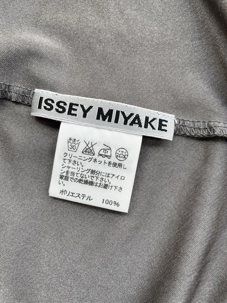 Issey Miyake Issey Miyake size:2 Black main line batsleeve jacket Size M / US 6-8 / IT 42-44 - 9 Thumbnail