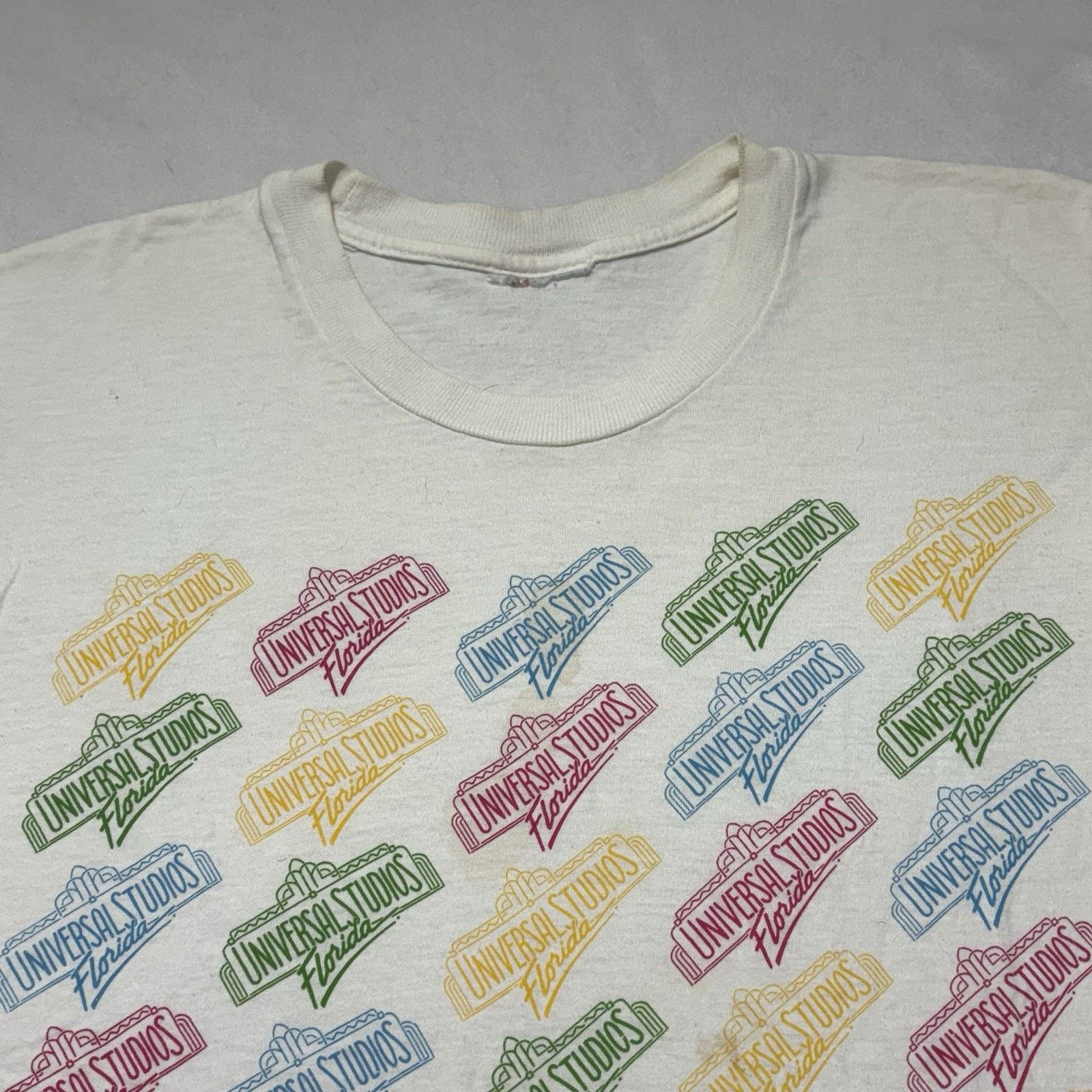 Hanes Vintage 1990 Universal Studios Men’s Small Graphic T Shirt Size US S / EU 44-46 / 1 - 6 Thumbnail