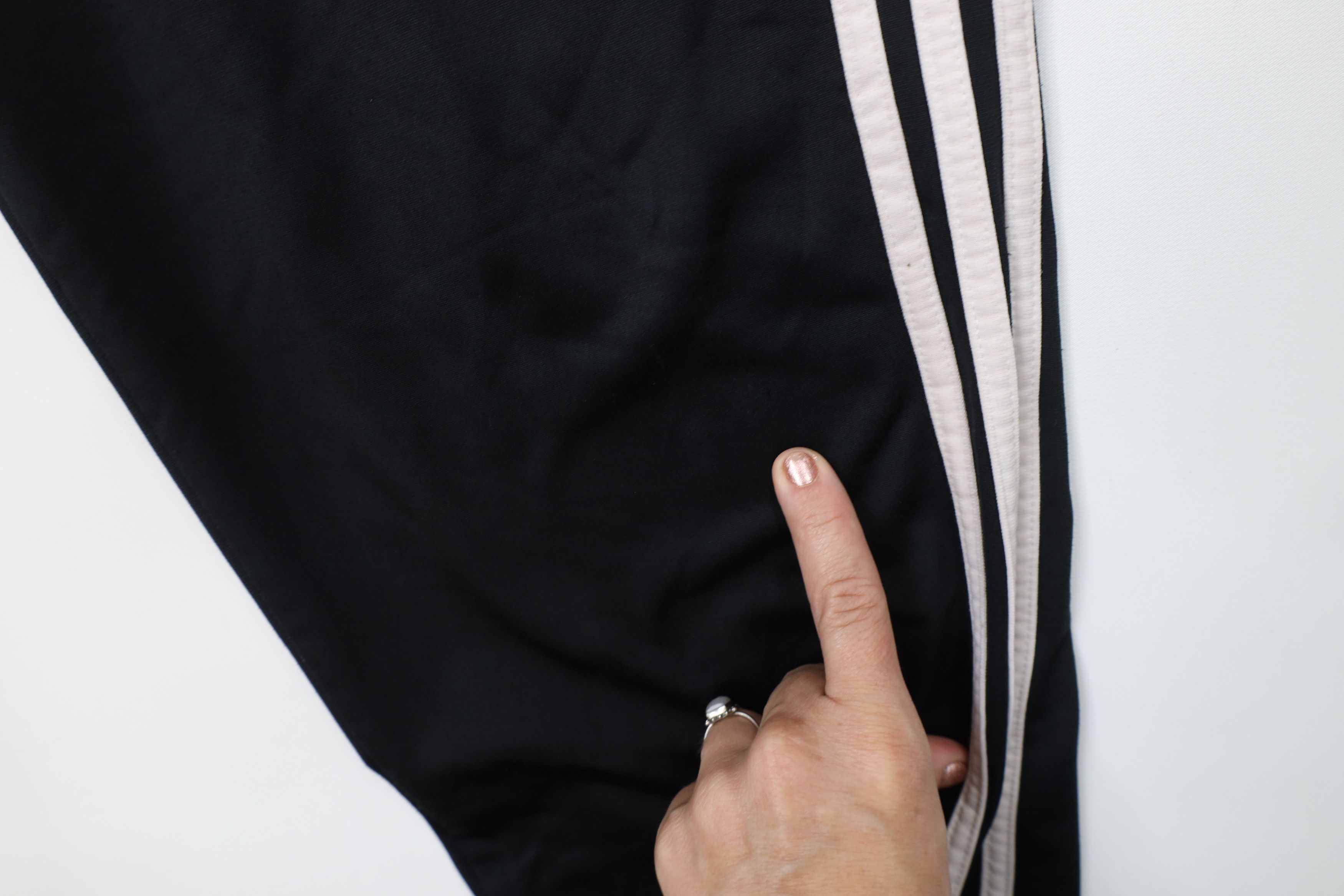 Adidas Vintage Y2K Adidas Striped Wide Leg Sweatpants Pants Black Size US 32 / EU 48 - 7 Thumbnail