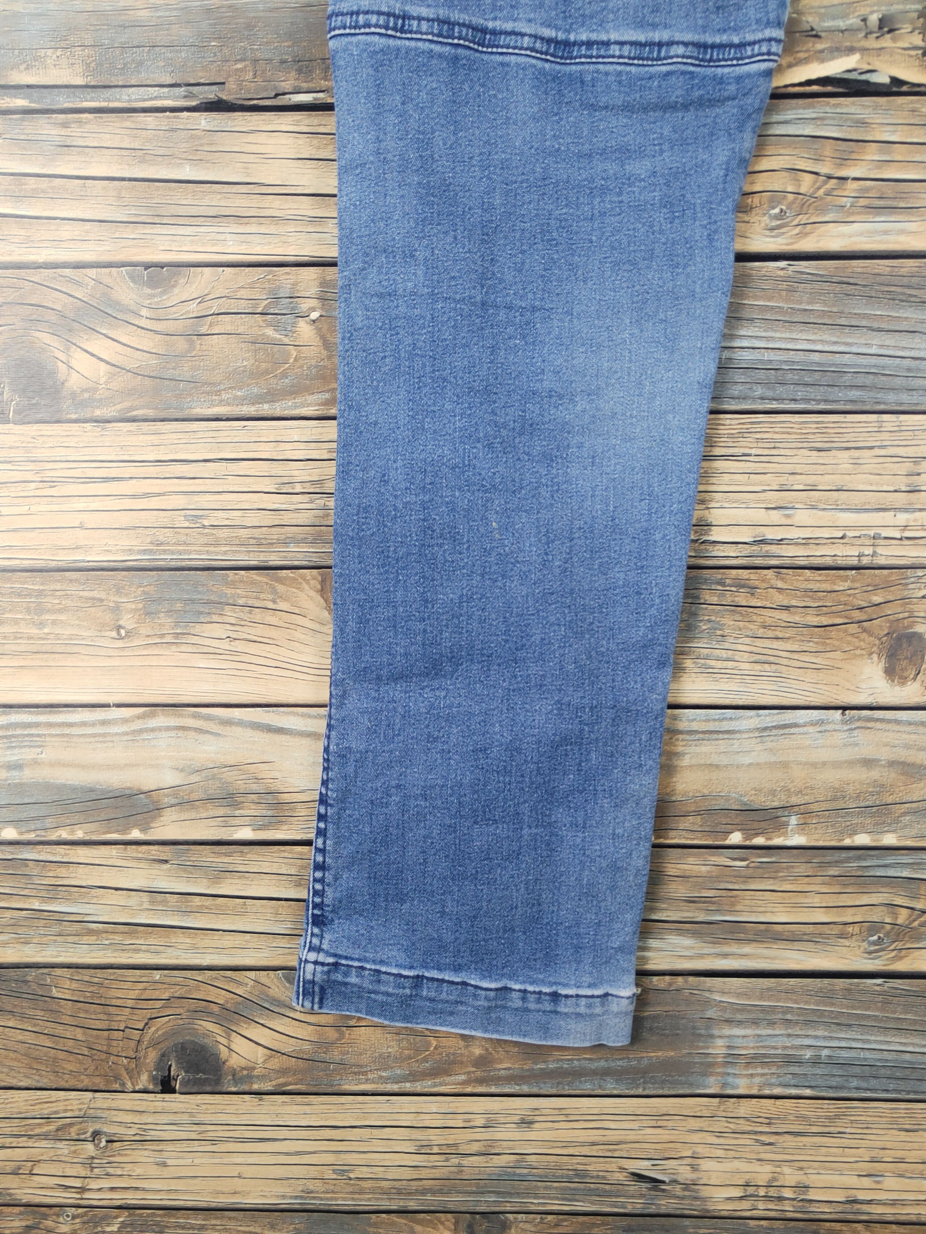 Vintage DL Tora Blue Distressed Ripped Jeans #2121 Size US 35 - 12 Thumbnail