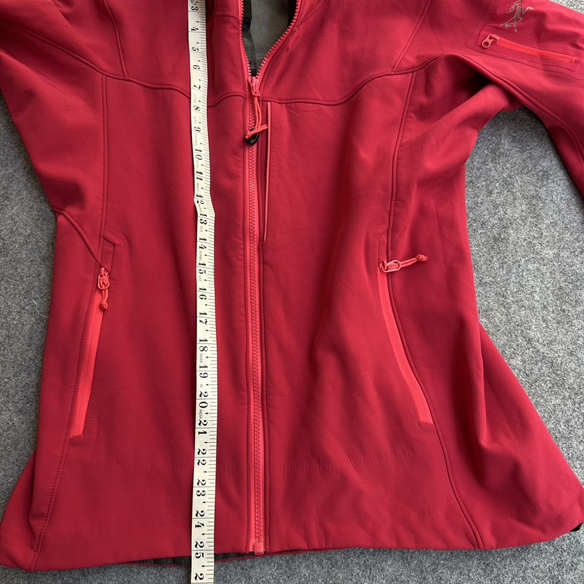 Arc'teryx Vintage Arcteryx Pink Jacket Size M / US 6-8 / IT 42-44 - 13 Thumbnail