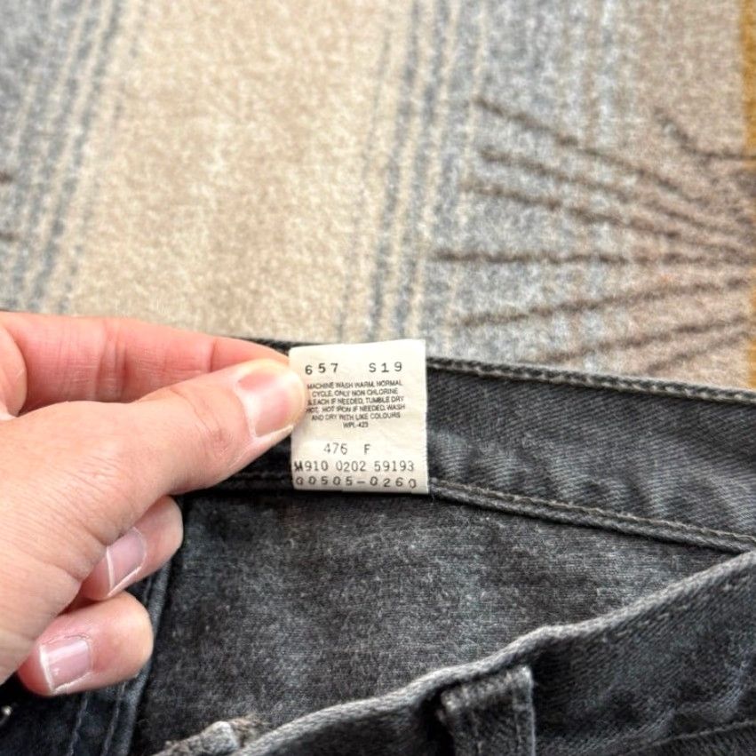 Levi's VINTAGE Levi’s 505 Black Denim Jeans Men Regular Straight 38x33 / 38 BLACK 90s Y2K Men Size US 38 / EU 54 - 4 Thumbnail