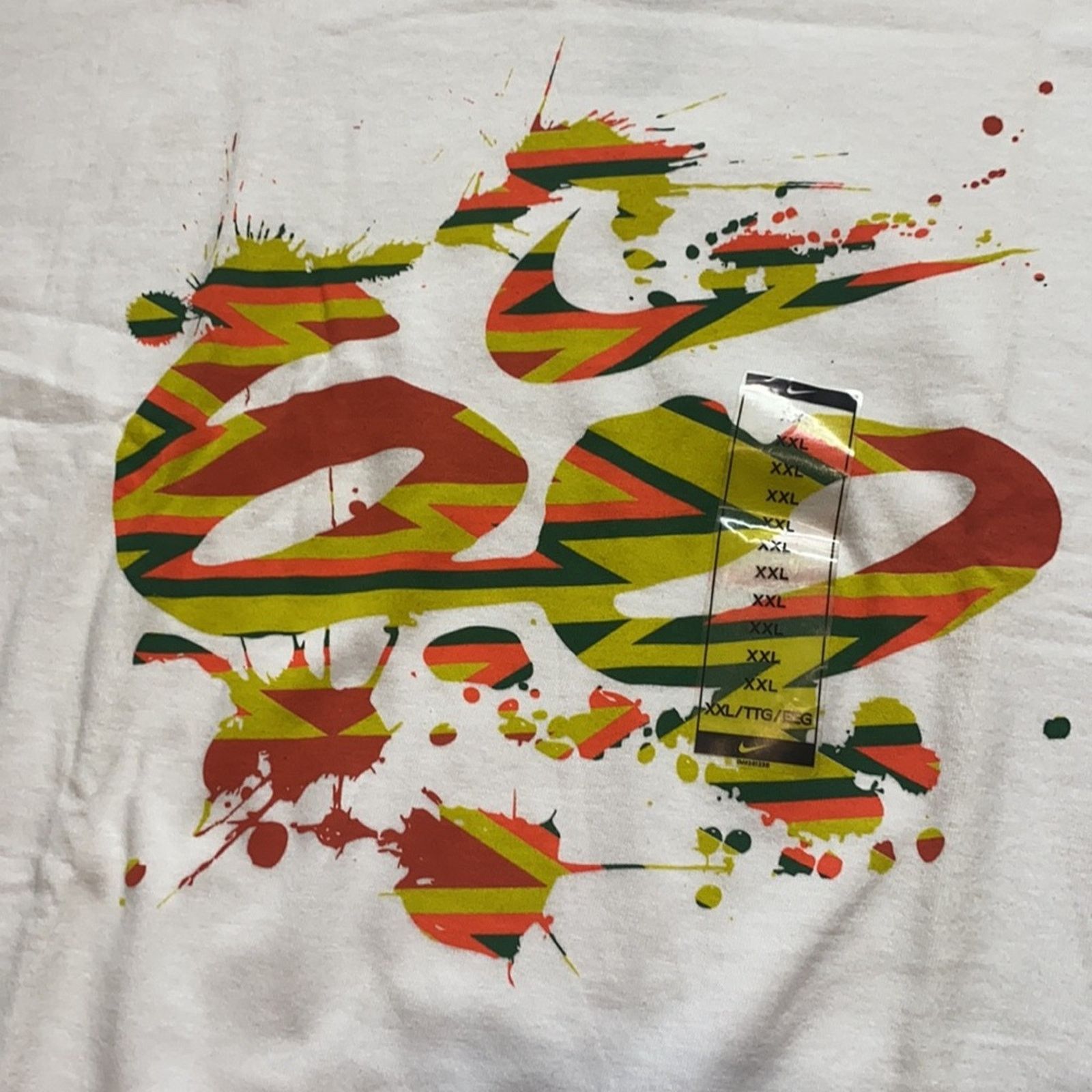Nike 2009 Nike 6.0 Paint Splatter Short Sleeve Size US XXL / EU 58 / 5 - 2 Thumbnail