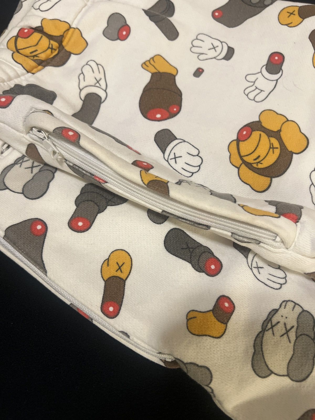 Bape × Kaws 2004 Kaws dissected Shorts Size US 32 / EU 48 - 12 Thumbnail