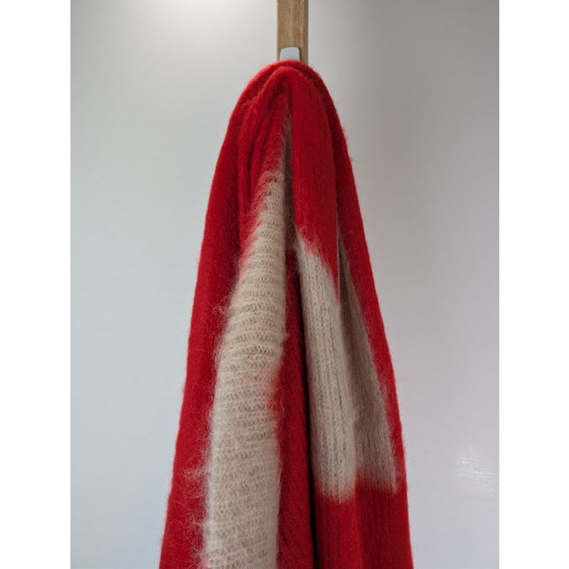 Off-White o1rshd1 Size: OS / CNY Home Blanket in Red Gold Size ONE SIZE - 7 Thumbnail