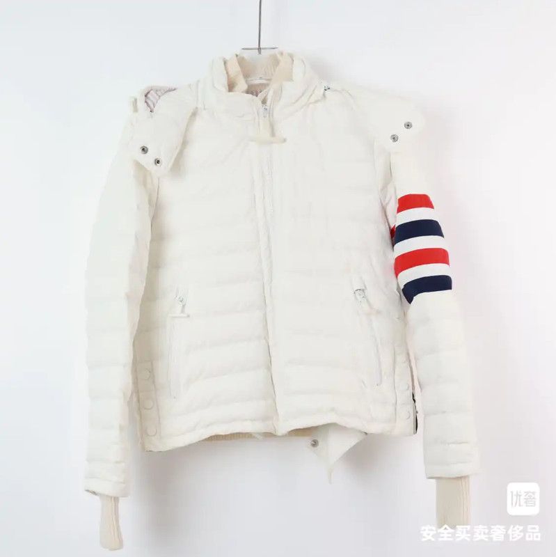 Thom Browne Thom Browne Women's White Down Jacket 0089 Size XS / US 0-2 / IT 36-38 - 1 Thumbnail