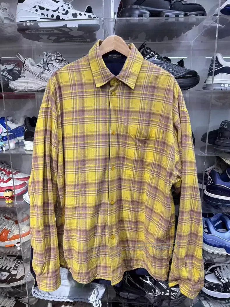 Balenciaga Balenciaga Double-sided flannel shirt classic yellow and b Size US XS / EU 42 / 0 - 1 Thumbnail